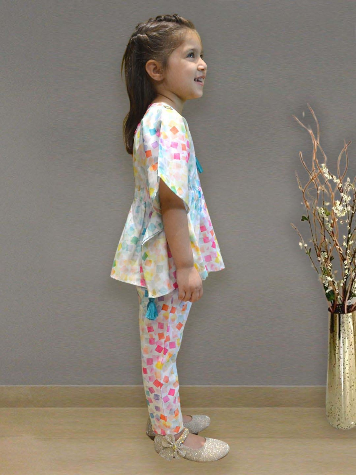 A.T.U.N. Girls Multicolor Printed Clothing Set