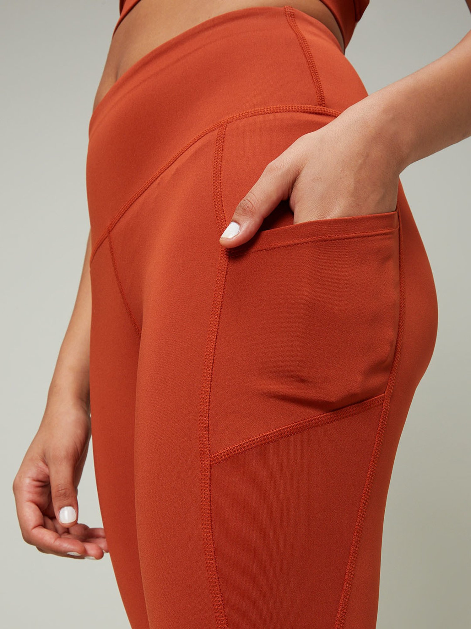 SILVERTRAQ Rust Relaxed Fit Leggings