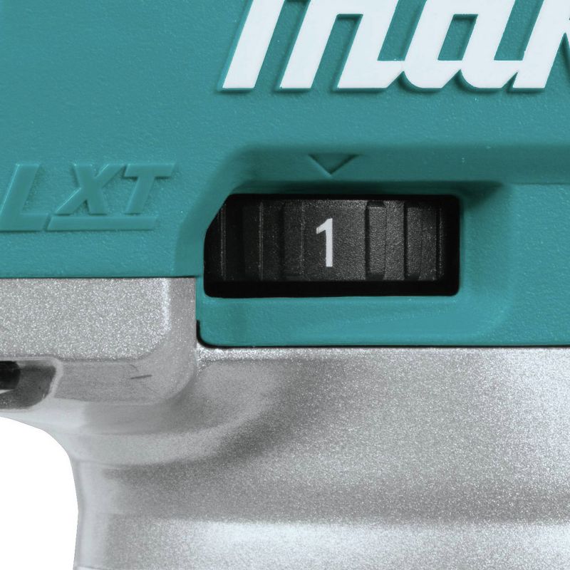 Makita XTR01T8J 18V LXT Lithium-Ion Brushless Cordless Compact Router Starter Kit (5.0Ah)