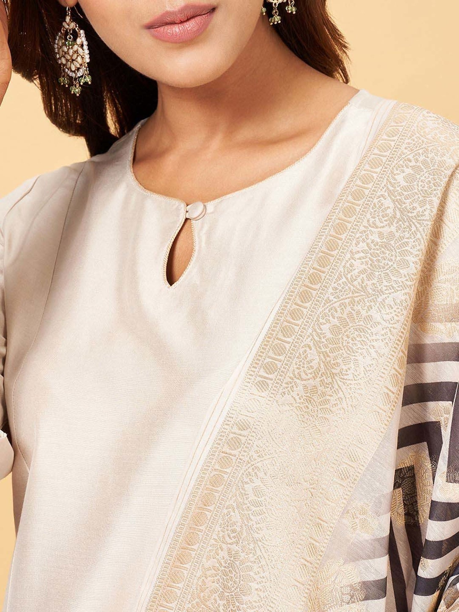 Rangmanch by Pantaloons Beige Plain Kurta Palazzo Set With Dupatta