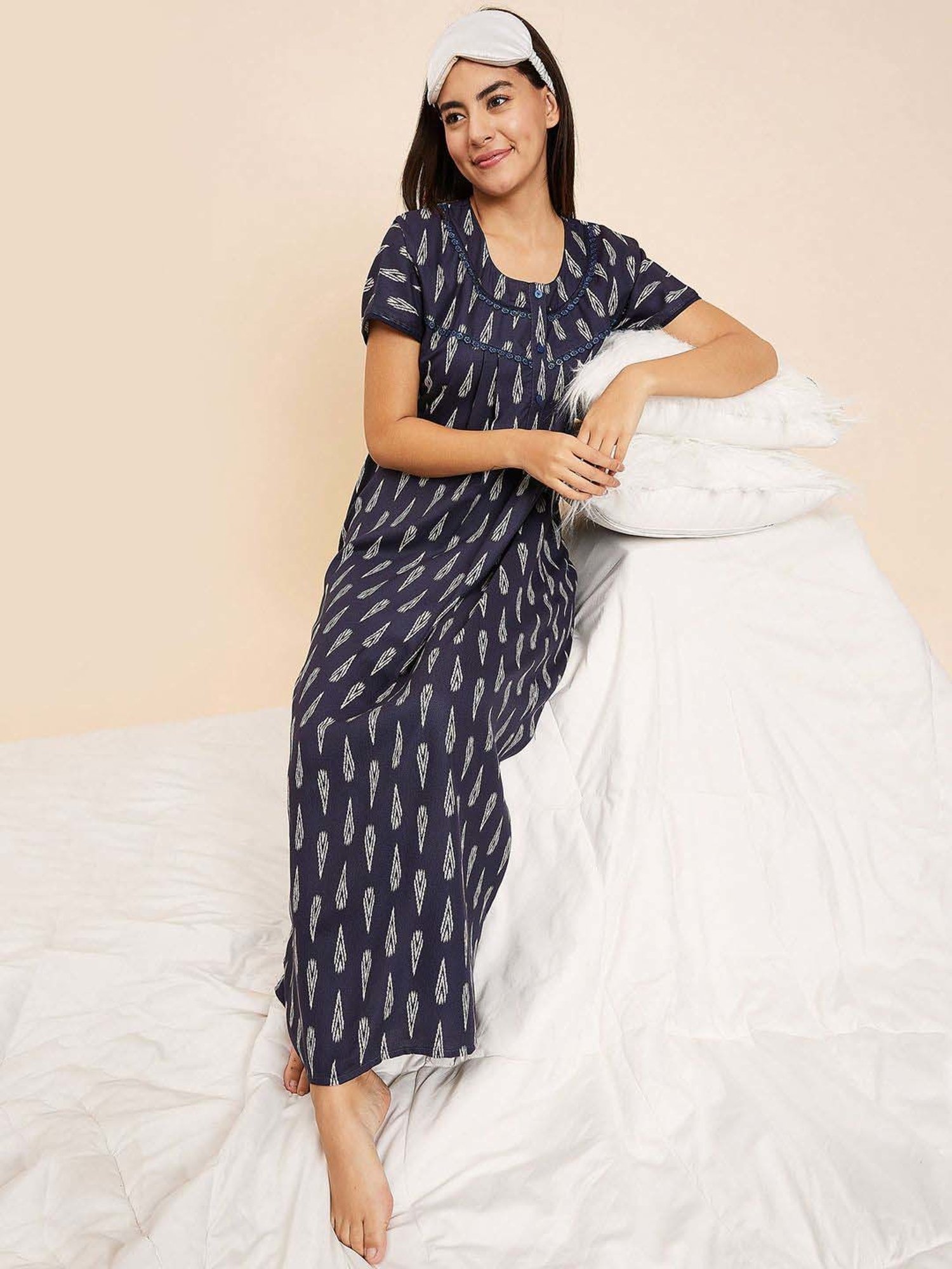 Sweet Dreams Navy Printed Night Gown