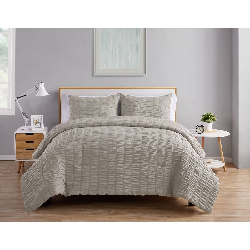 King 3pc Seersucker Stripe Comforter Set Taupe - Jade + Oake