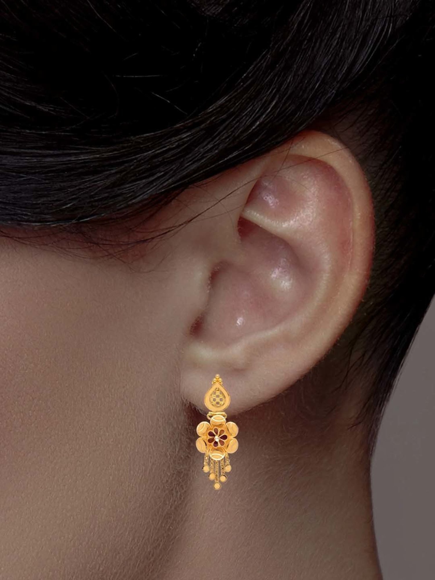 CKC Plain Gold Ear Drops with Filigree Design: Timeless Sophistication