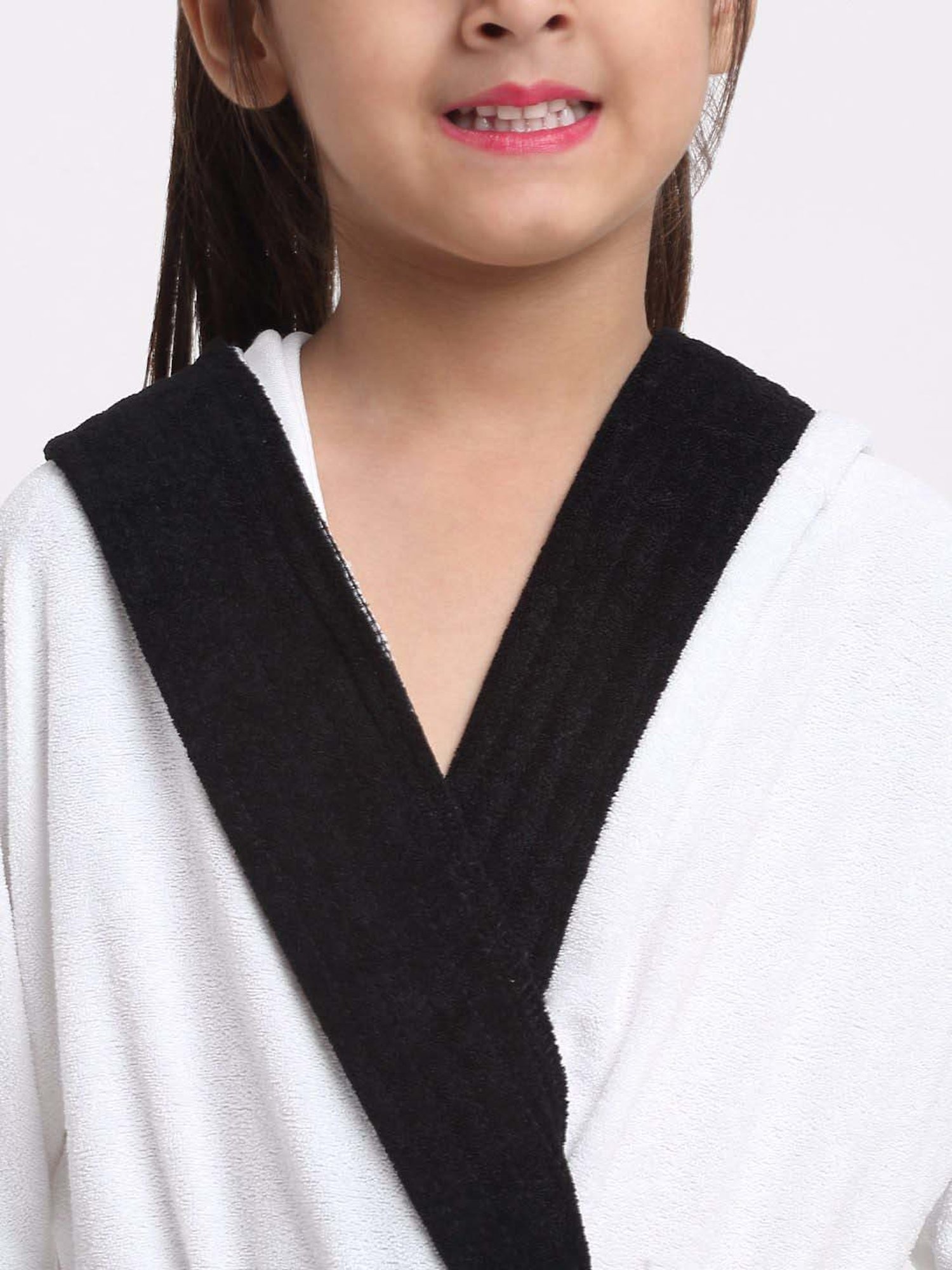 Creeva Melodious Black & Turkish Micro Terry 225 GSM Kids Hooded Bathrobe 4-5 Years With Pocket