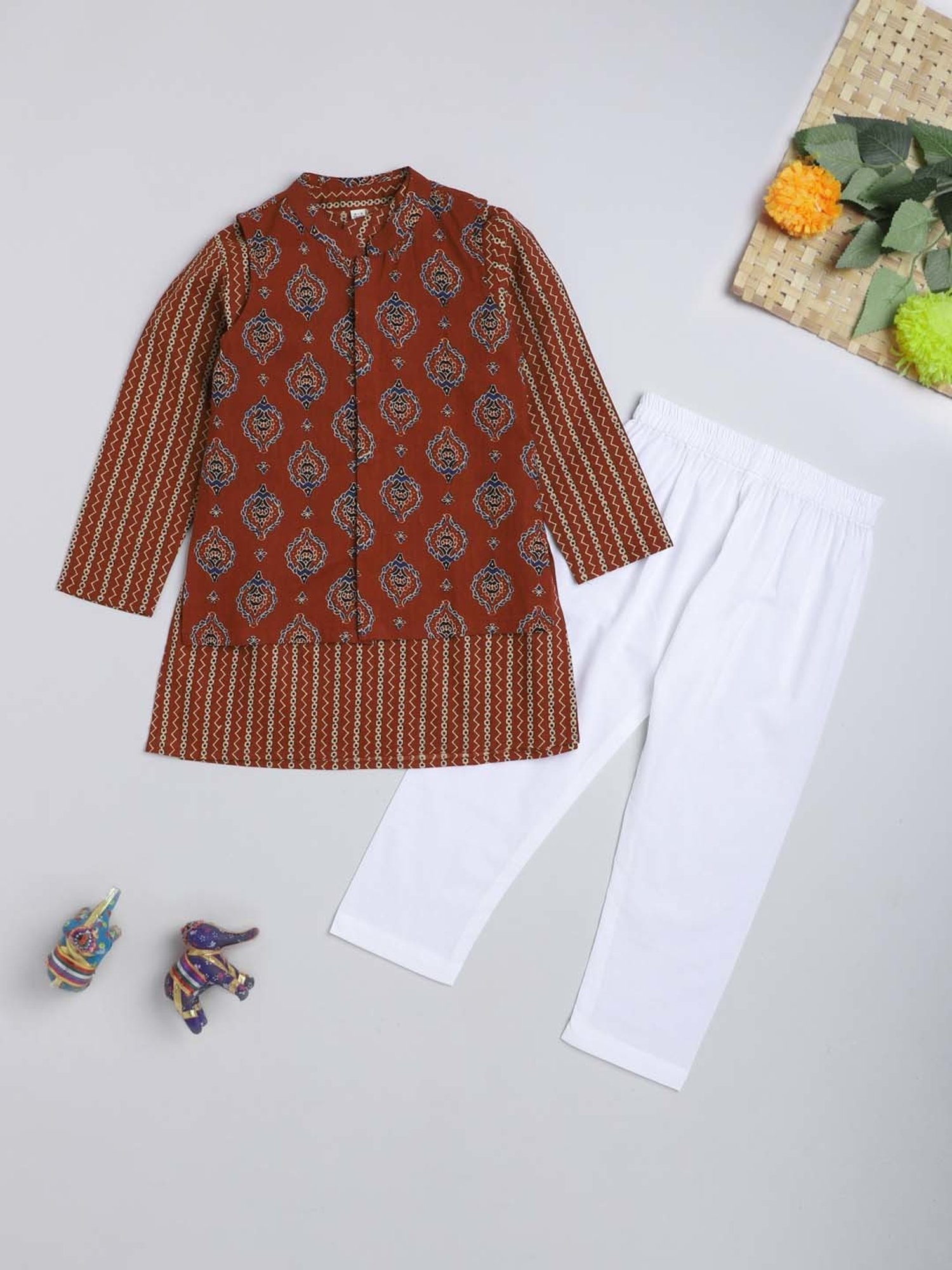 The Magic Wand Kids Maroon & White Cotton Printed Full Sleeves Kurta Set