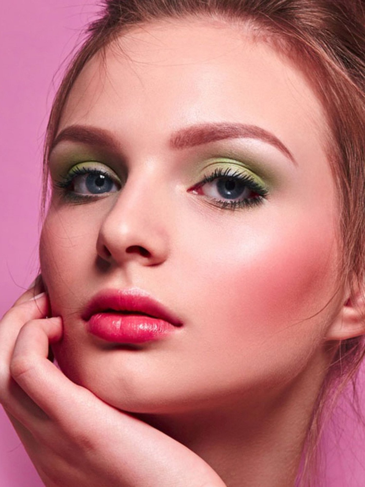 Revolution Pro Glam Mood Face Palette Medium