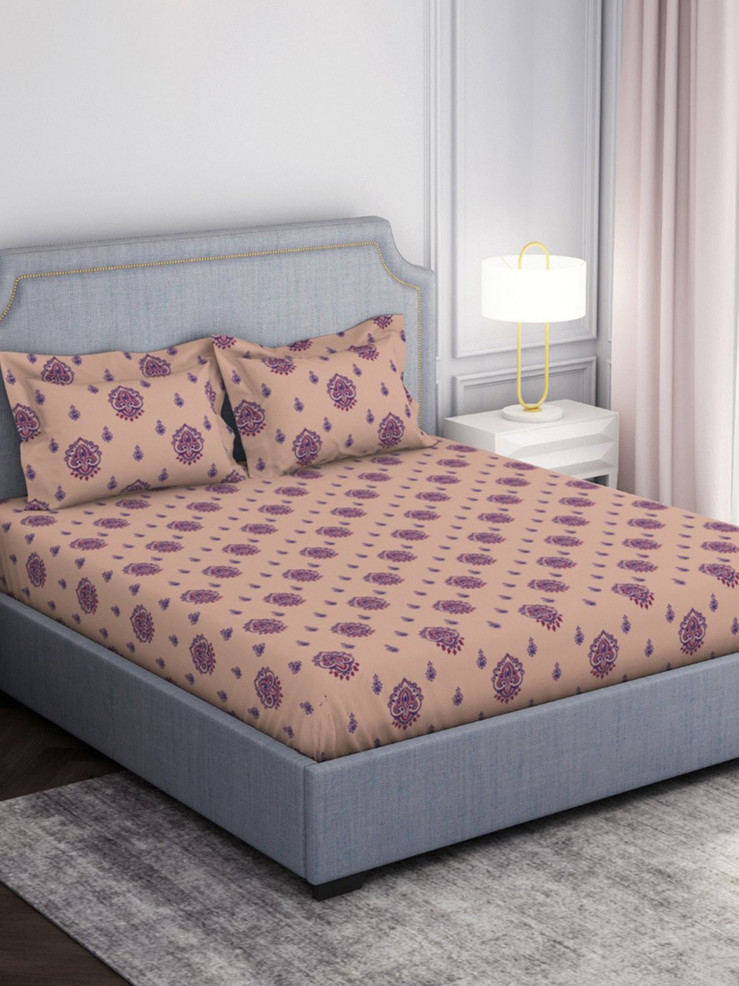 Welspun Adore Abstract Pink 105 TC Microfiber Double Bedsheet with 2 Pillow Covers