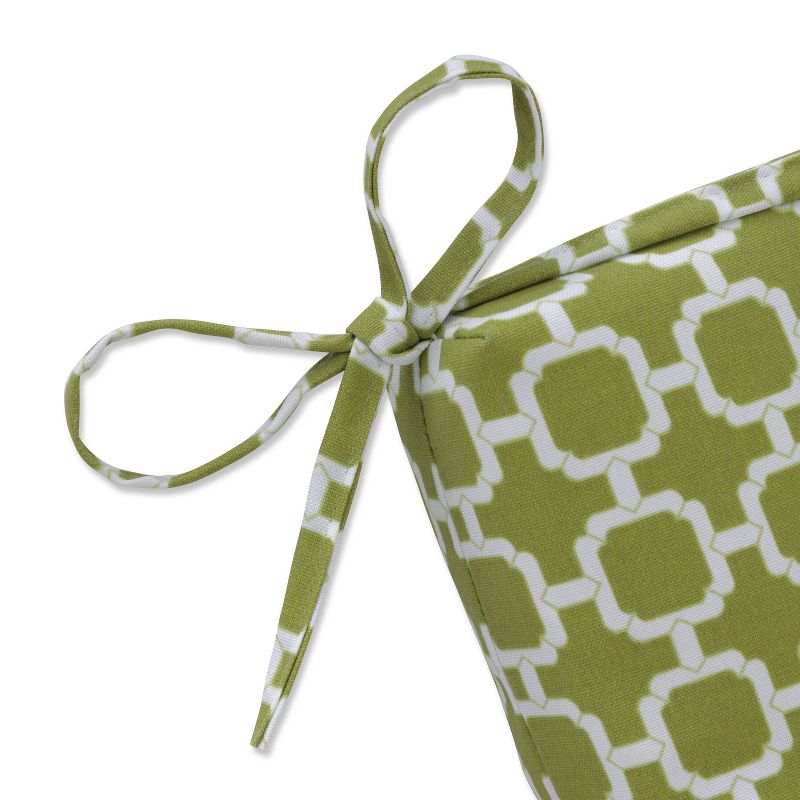 Indoor/Outdoor Hockley Pear Green Chaise Lounge Cushion - Pillow Perfect