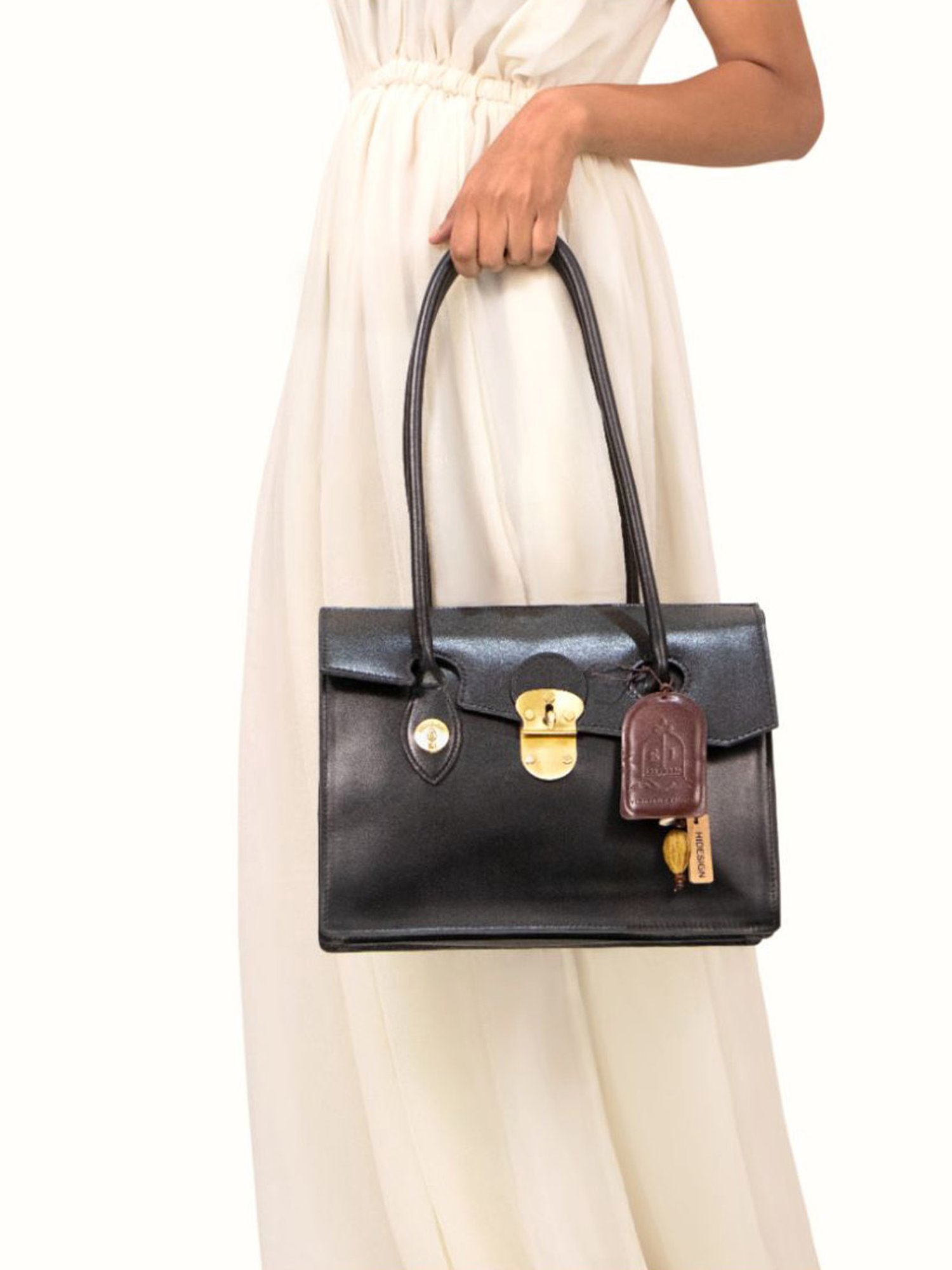 Hidesign EI Growth 03 Black Leather Solid Shoulder Handbag