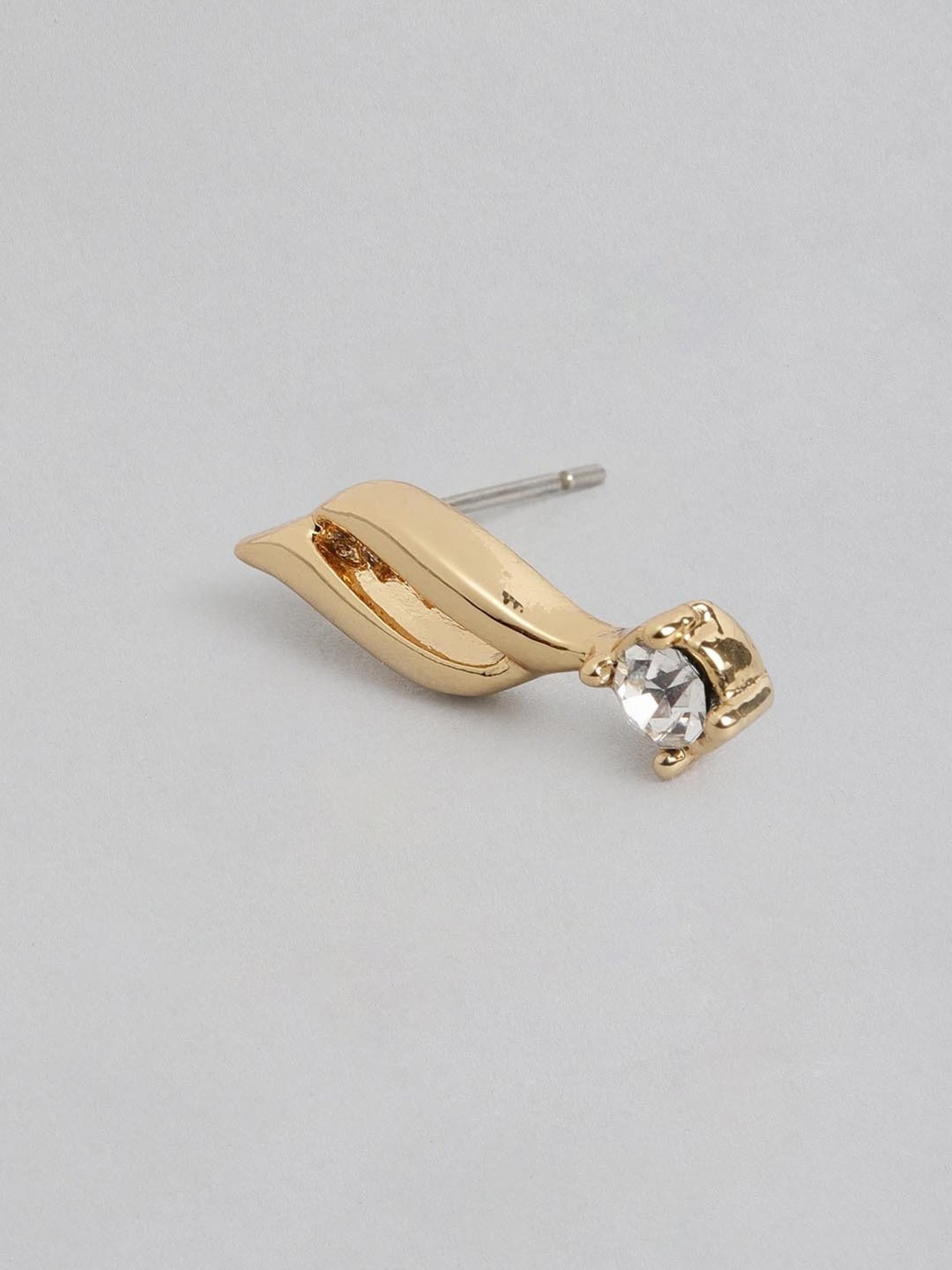 Estele Gold-Plated Solitaire Pendant & Earring Set for Women