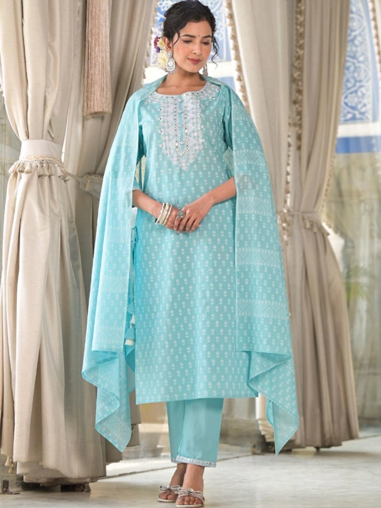 Autumnlane Blue Radhya Sky Cotton Kurta with Pant and Dupatta
