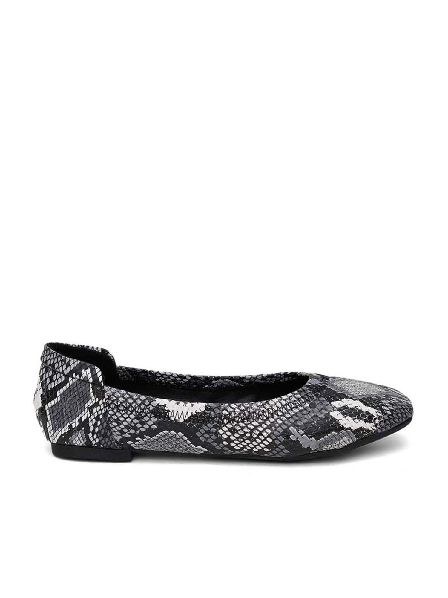 Sherrif Women's Black Flat Ballets