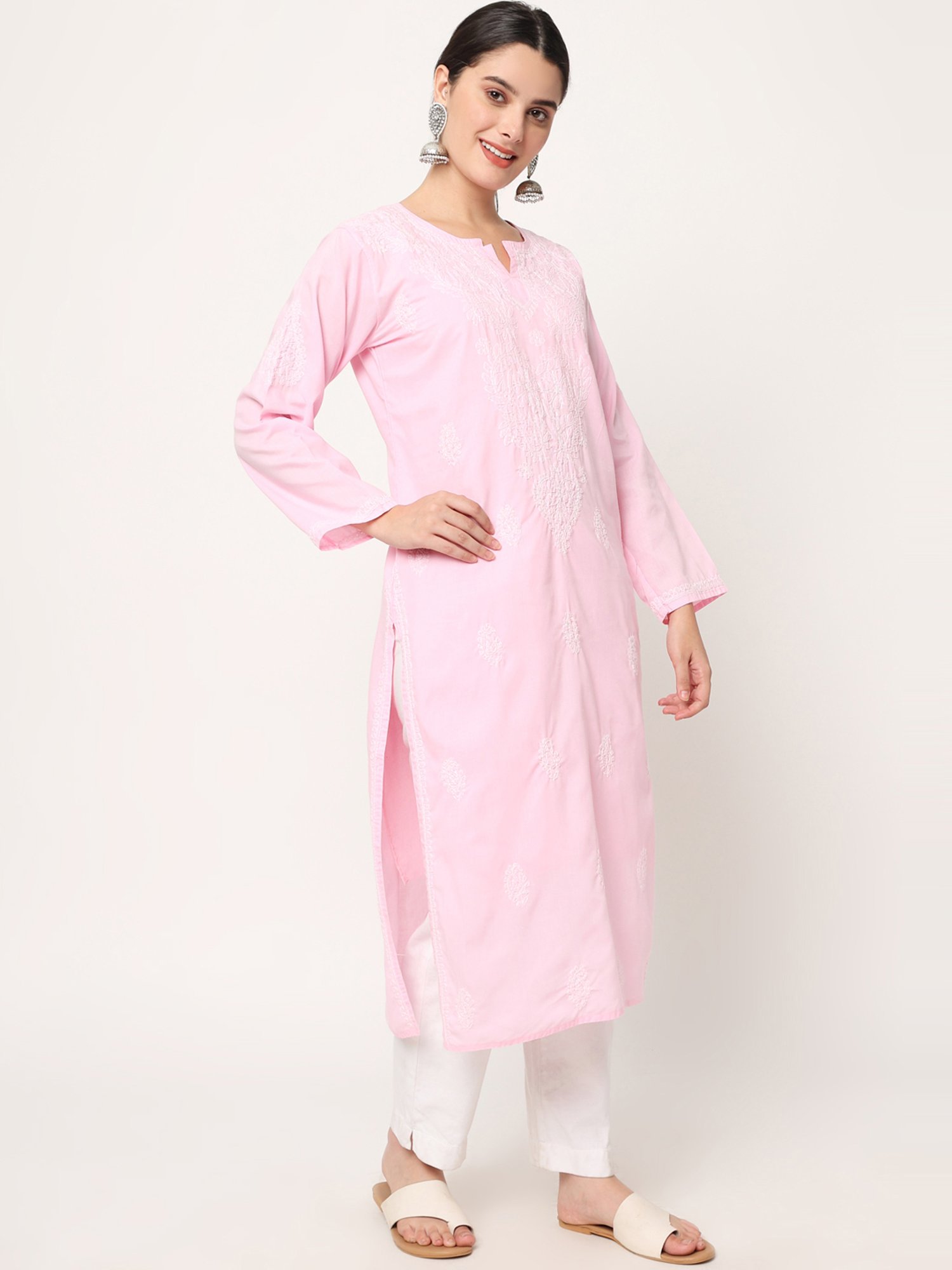 PARAMOUNT CHIKAN Pink Cotton Chikankari Straight Kurta