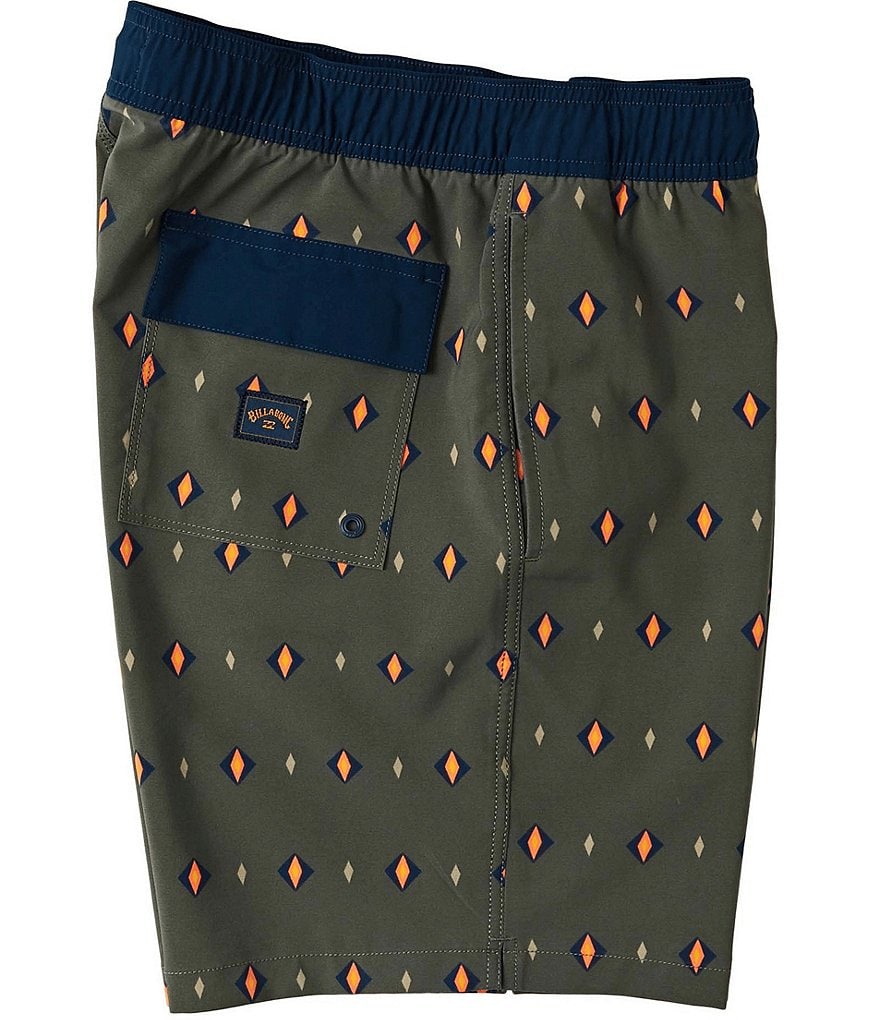 Billabong Sundays Layback Performance 17#double; Outseam Walk Shorts