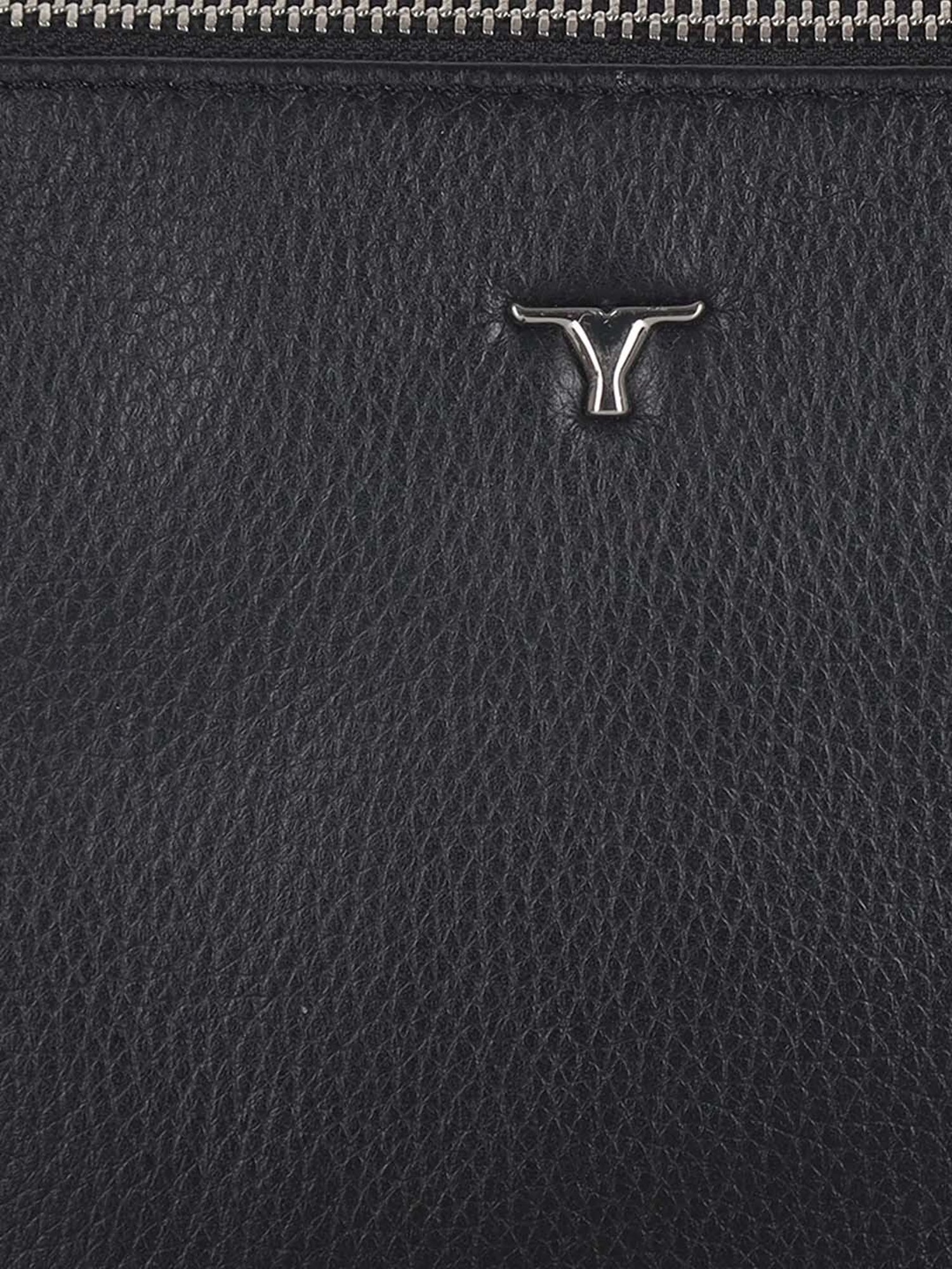 BULCHEE SS 23 Black Solid Small Sling Handbag