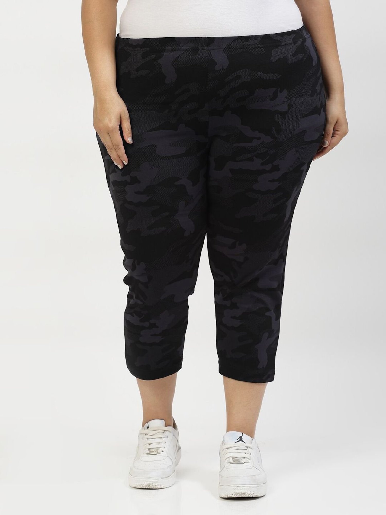 Melon by PlusS Blue Printed Capris