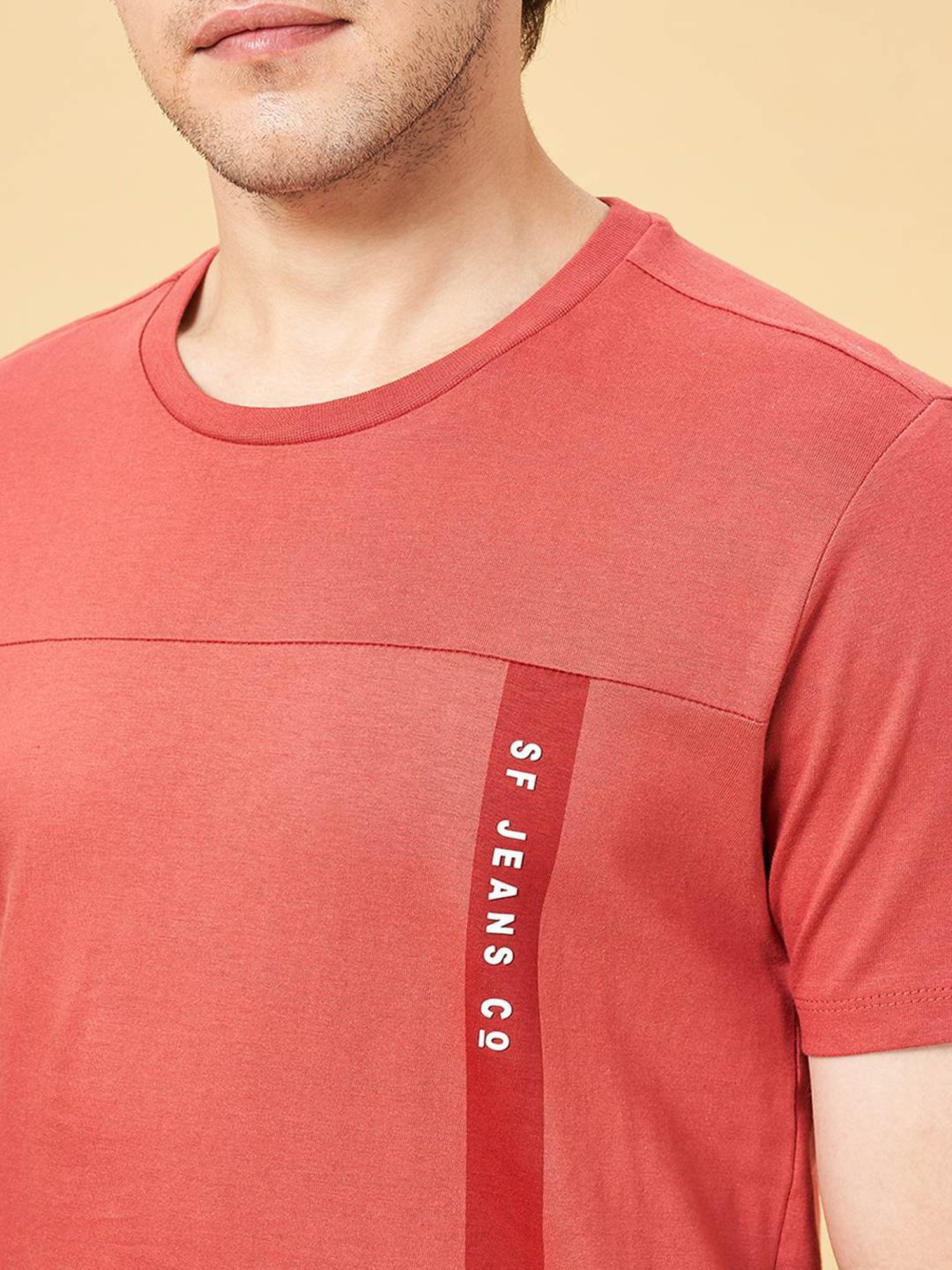 SF Jeans by Pantaloons Red Earth Cotton Slim Fit Printed T-Shirt