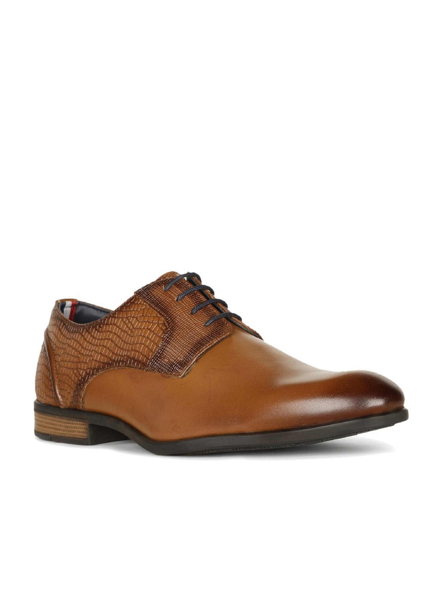 Bata Men's Tan Derby Shoes
