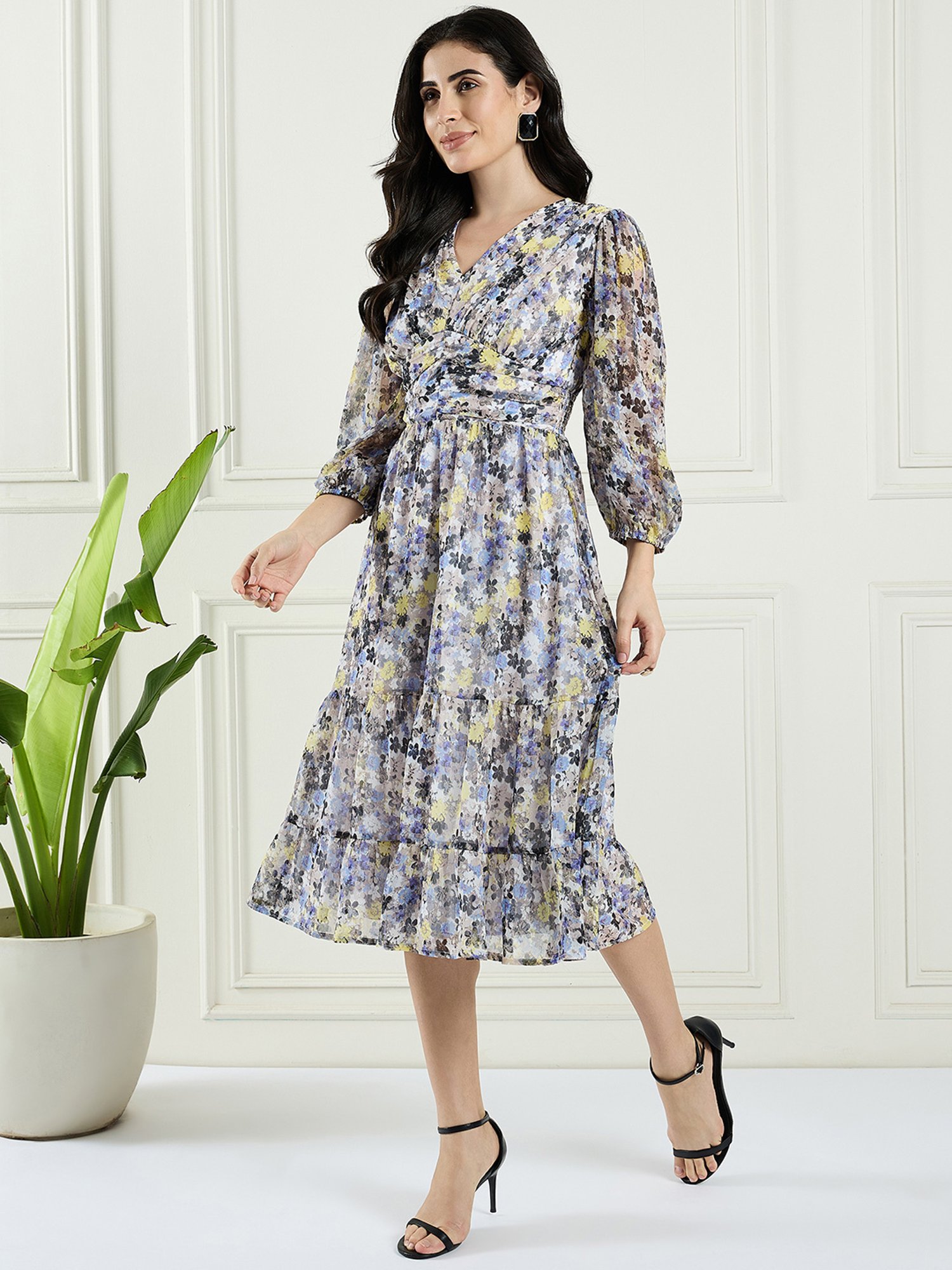 Magre Blue Floral Print Fit & Flare Dress