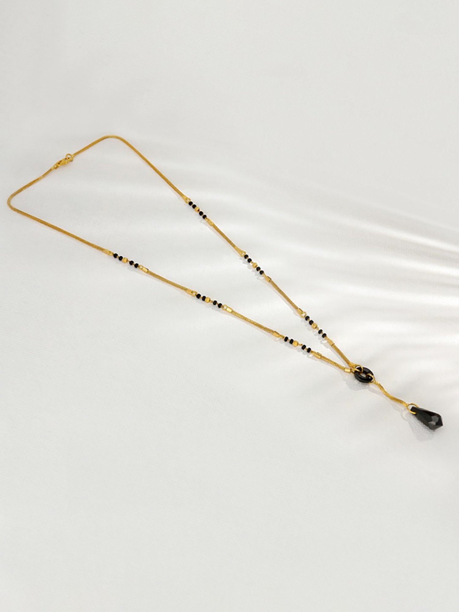 P.N.Gadgil Jewellers 22k Octagonal Pyramid Gold Mangalutra