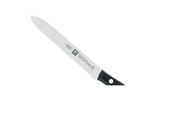 ZWILLING TWIN Signature 5-inch Serrated Utility Knife