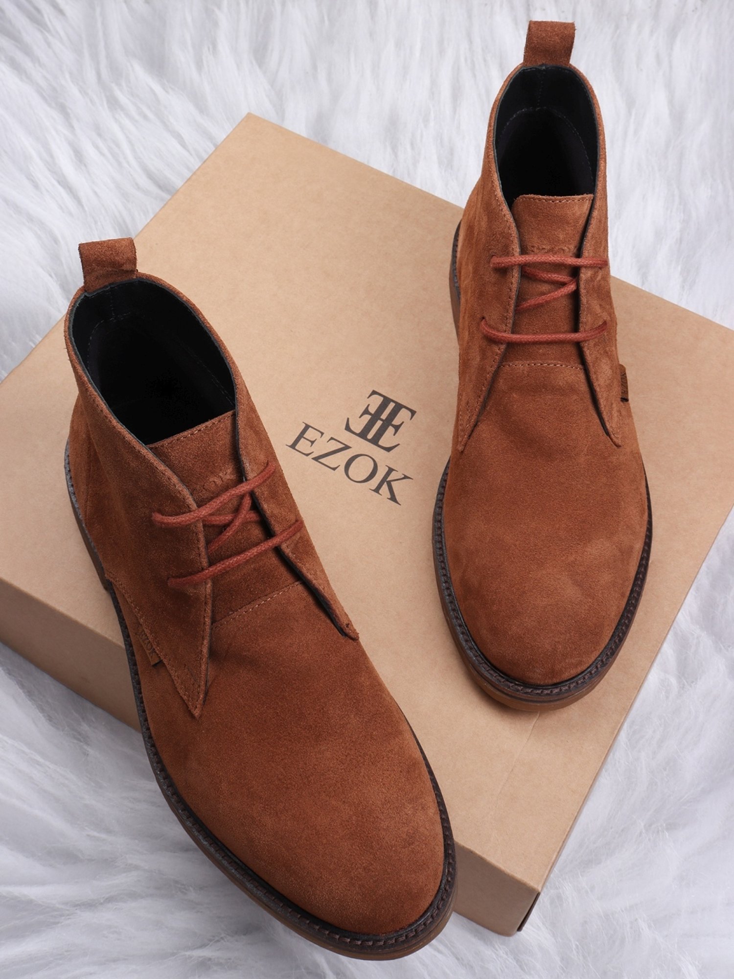 EZOK Men's Cognac Chukka Boots