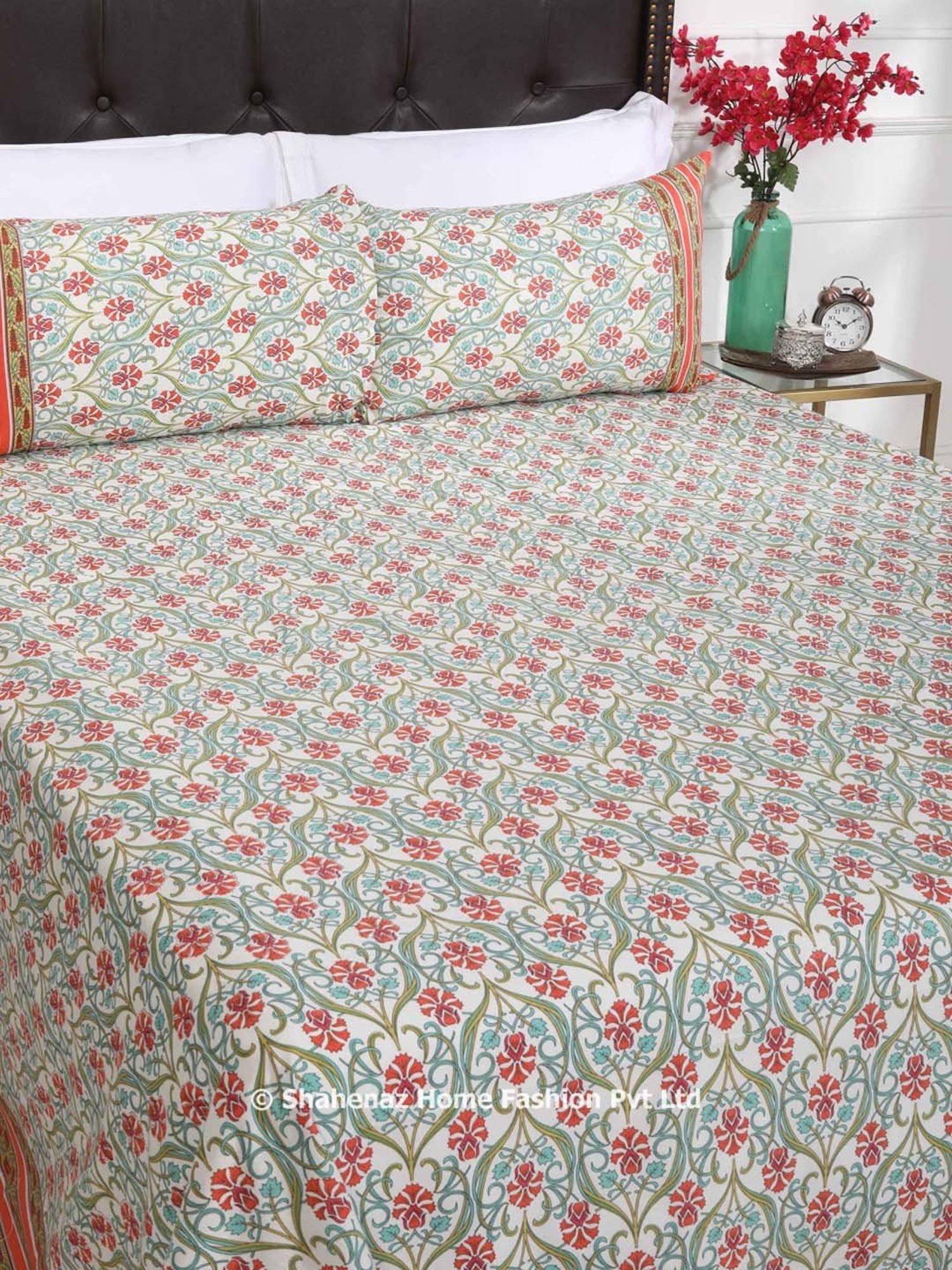 Shahenaz Orange & Green 120 TC Cotton Pine Jhaal Double Bedsheet with 2 Pillow Covers