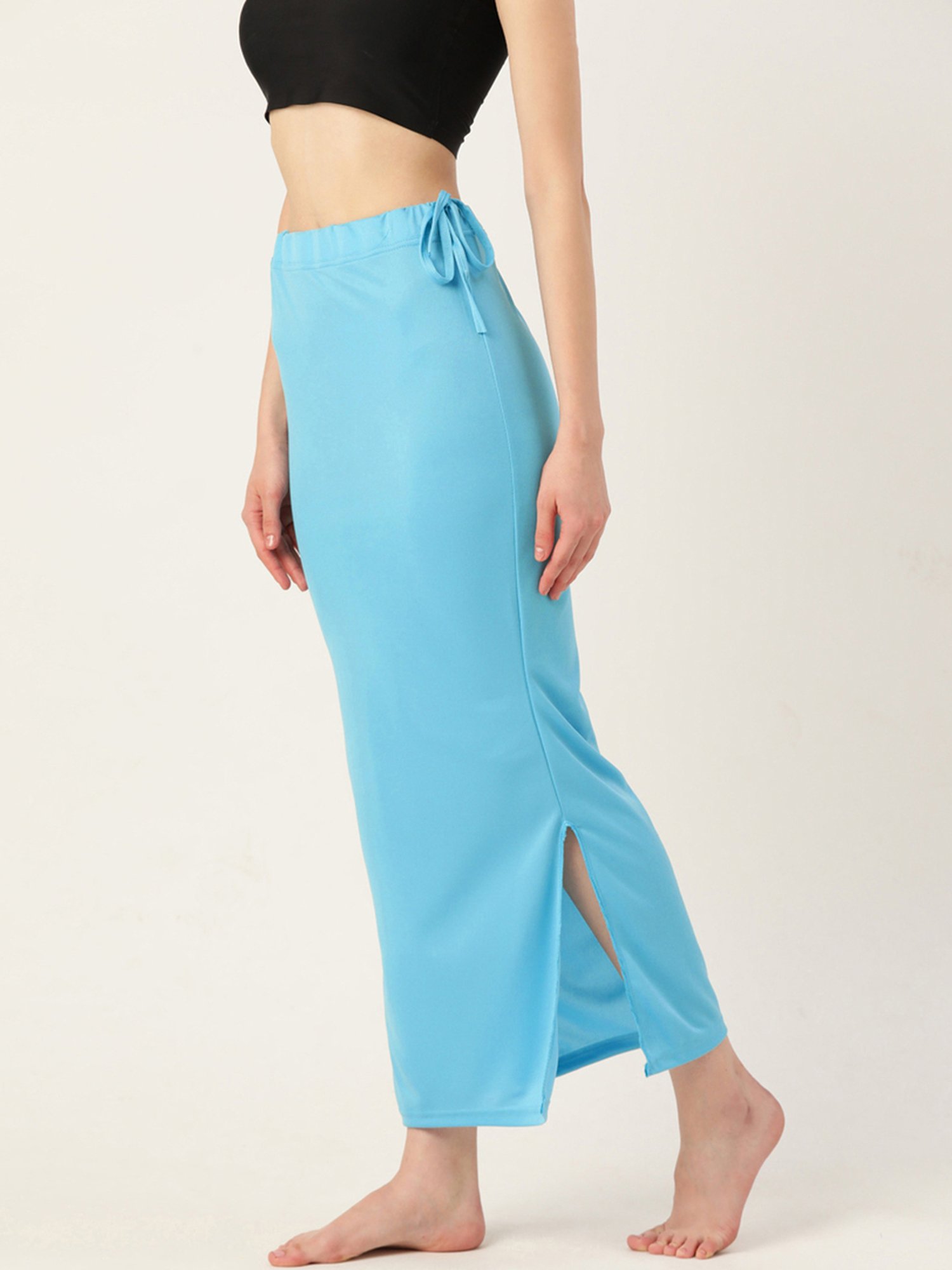 Ms.Lingies Blue Plain Saree Shapewear