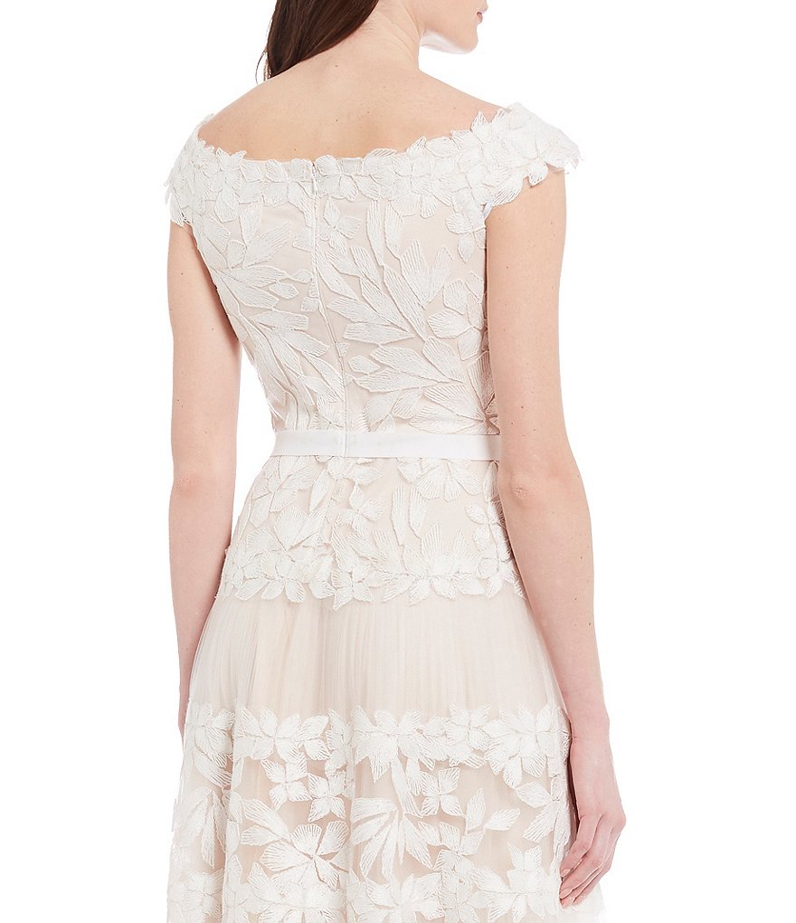 Tadashi Shoji Boat Neck Cap Sleeve Floral Embroidered Tulle A-Line Midi Dress