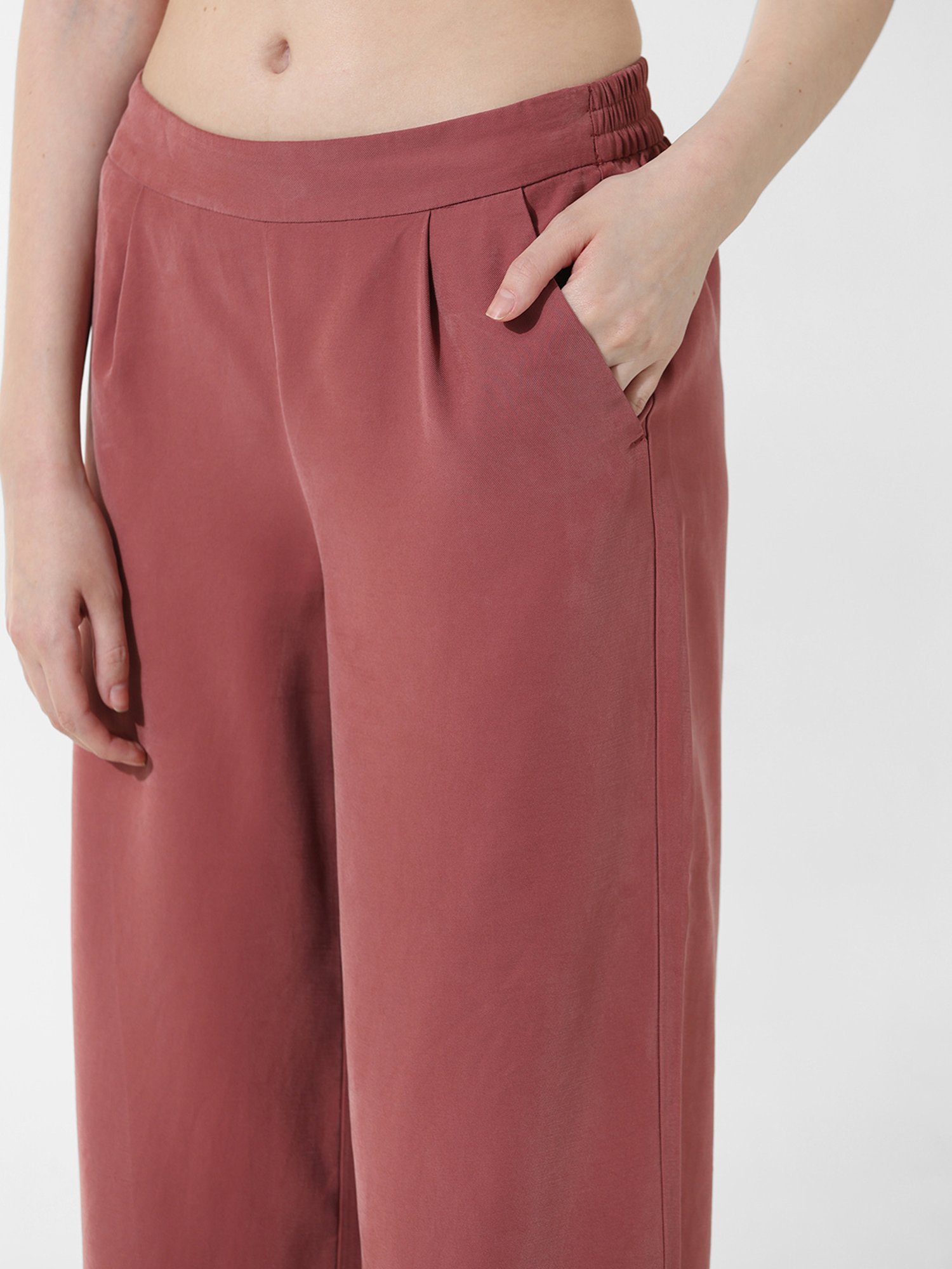 KENDALL + KYLIE Black Mid Rise Bootcut Pants