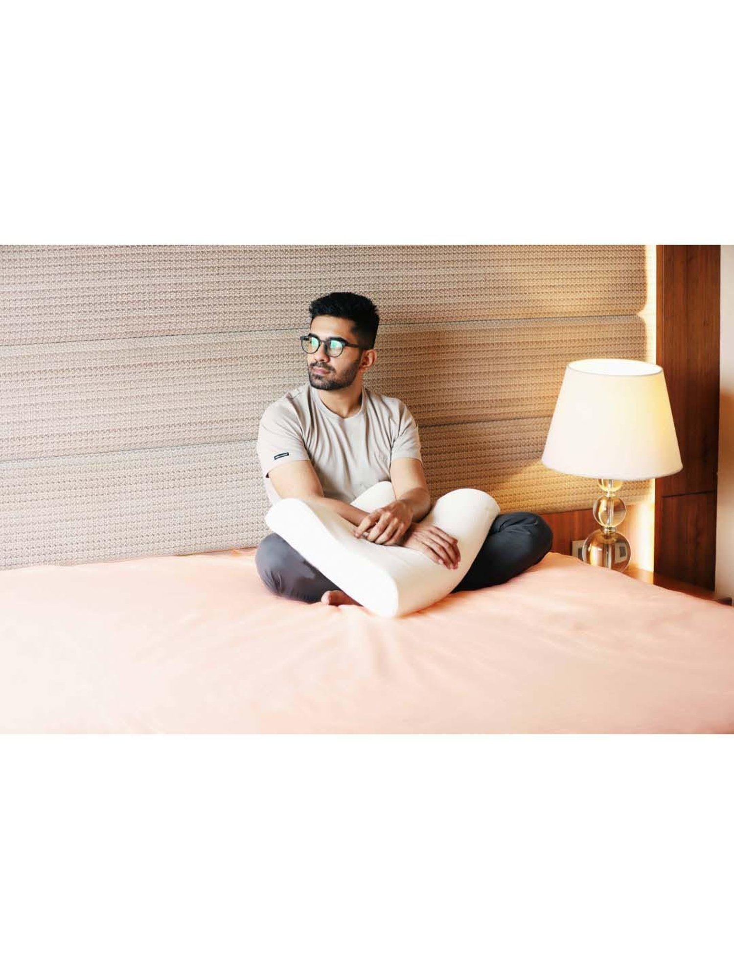 The White Willow White Cervical Contour Pillow with Cover - Set of 1