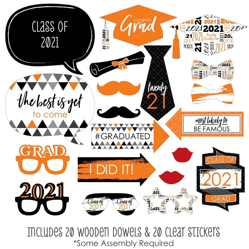 Big Dot of Happiness Senior Strong - Hanging Porch Class of 2021 Graduation Party Outdoor Decorations - Front Door Decor - 1 Piece Sign