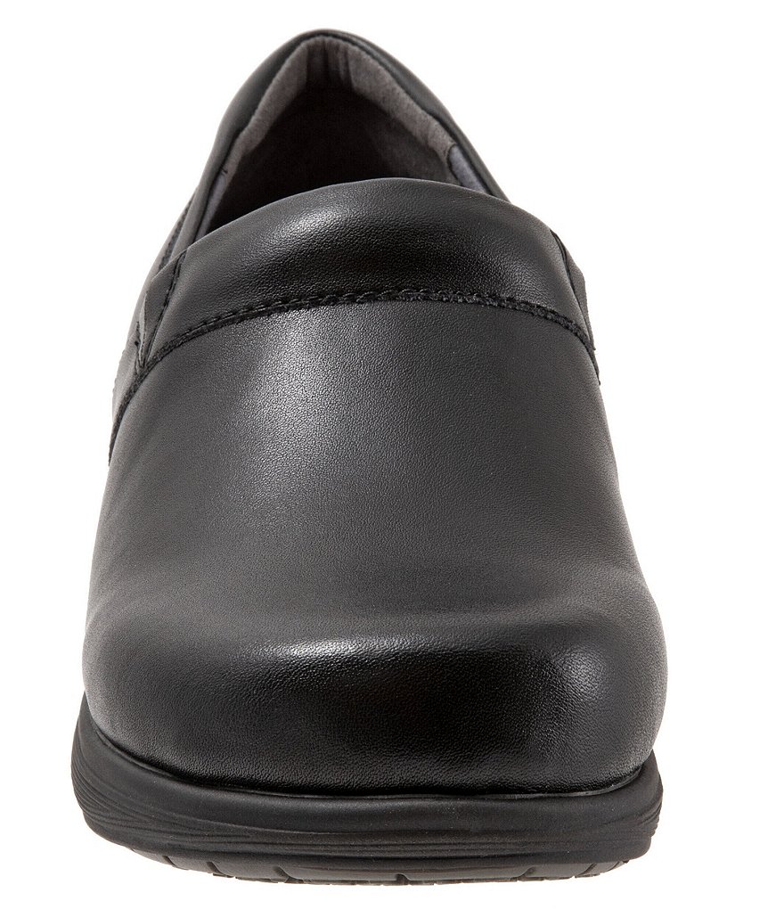 SoftWalk Meredith Sport Leather Slip-On Clogs