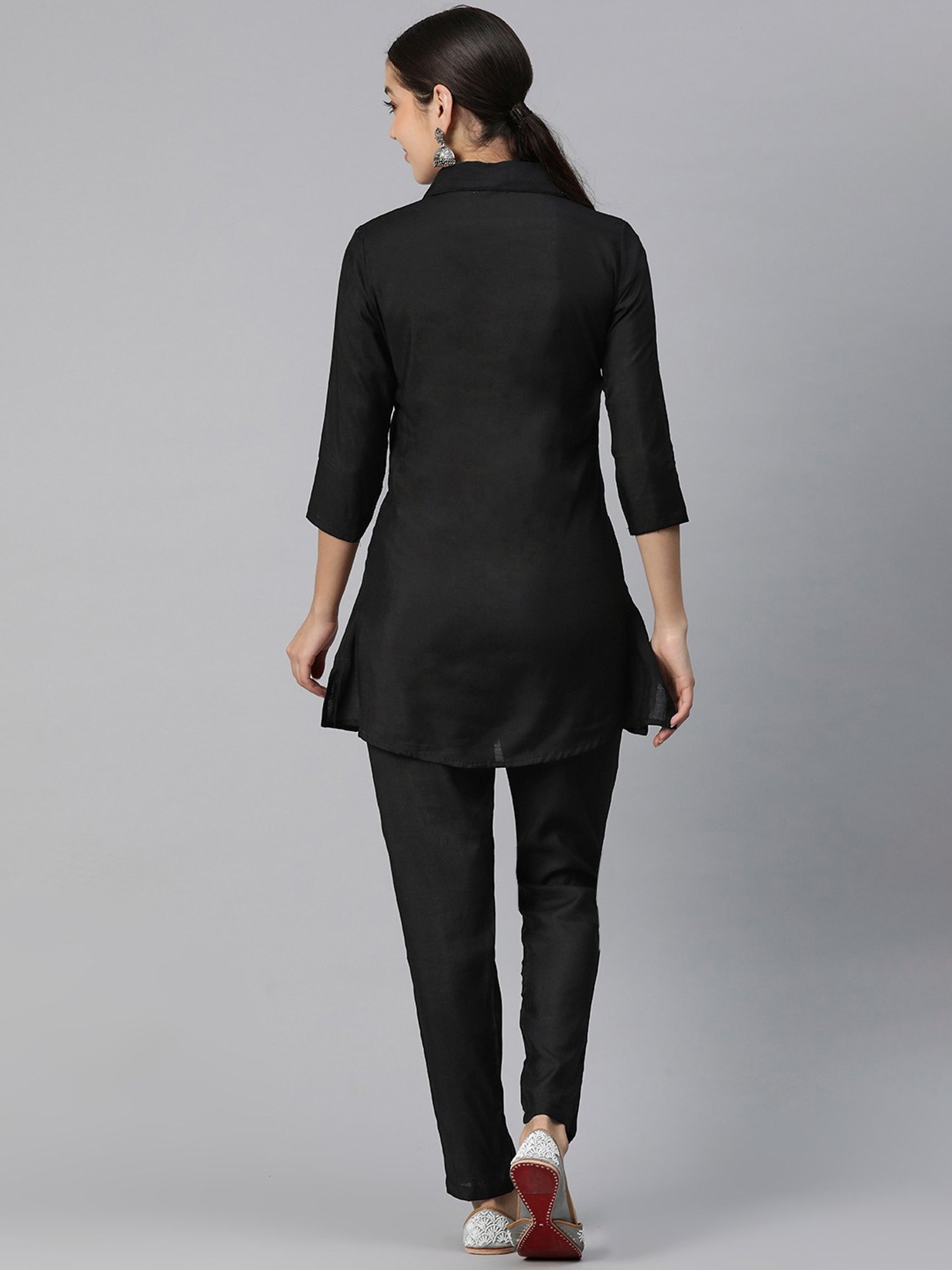 READIPRINT FASHIONS Black Embroidered Shirt Pant Set