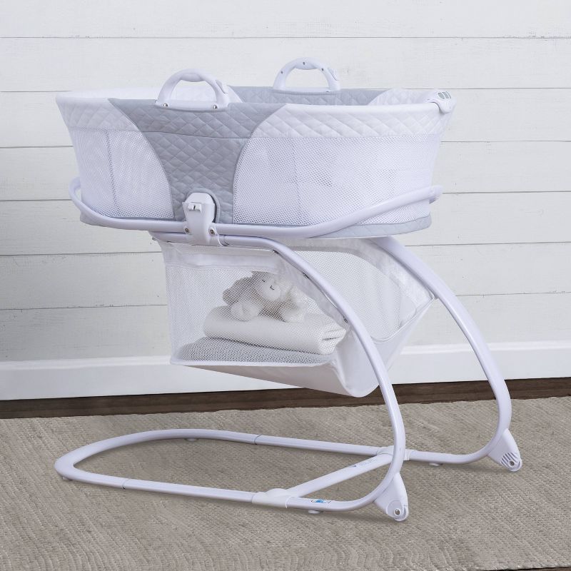 Delta Children 2-in-1 Moses Basket Bedside Bassinet Sleeper - Gray