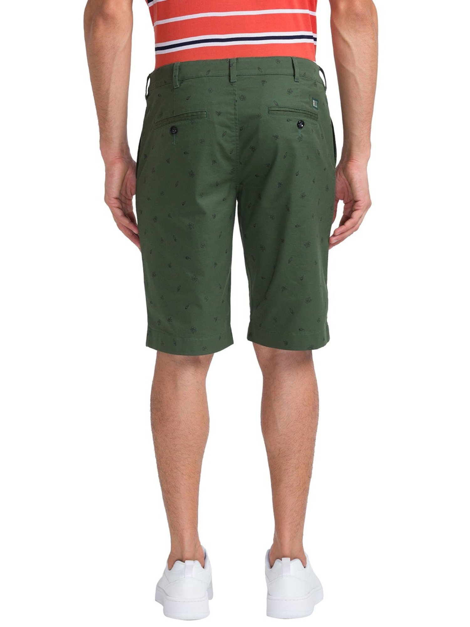 ColorPlus Green Contemporary Fit Printed Shorts