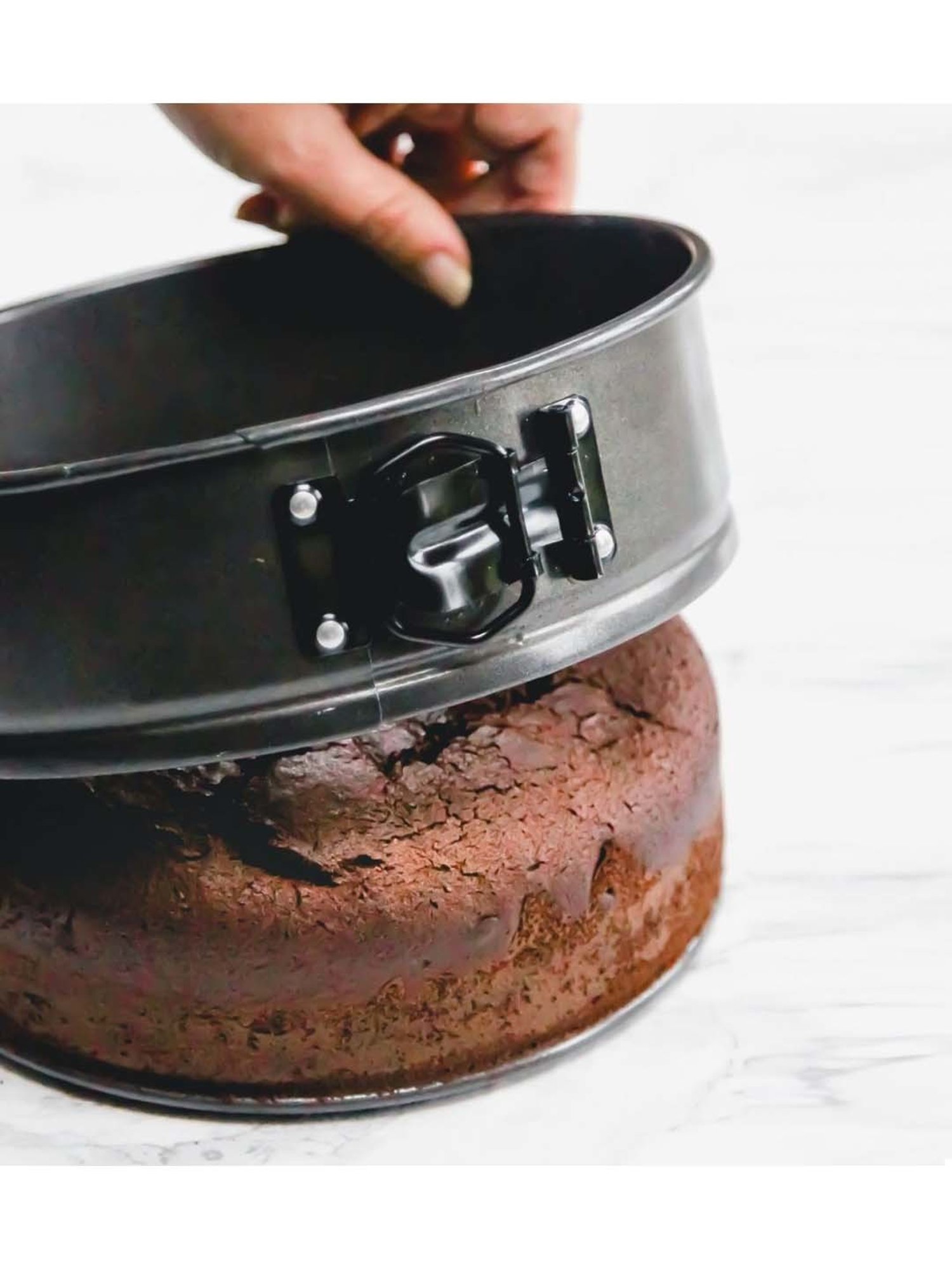 MasterClass Grey Carbon Steel Non-Stick Base Cake Pan