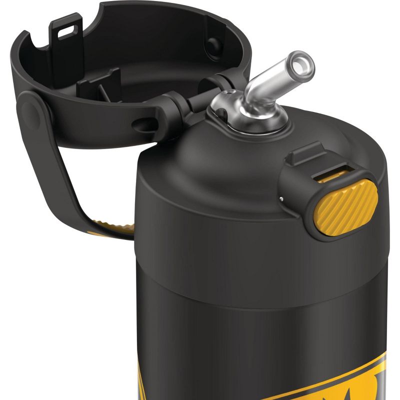 Disney Spider-Man 22oz Plastic Flip Top Tumbler with Strap Red