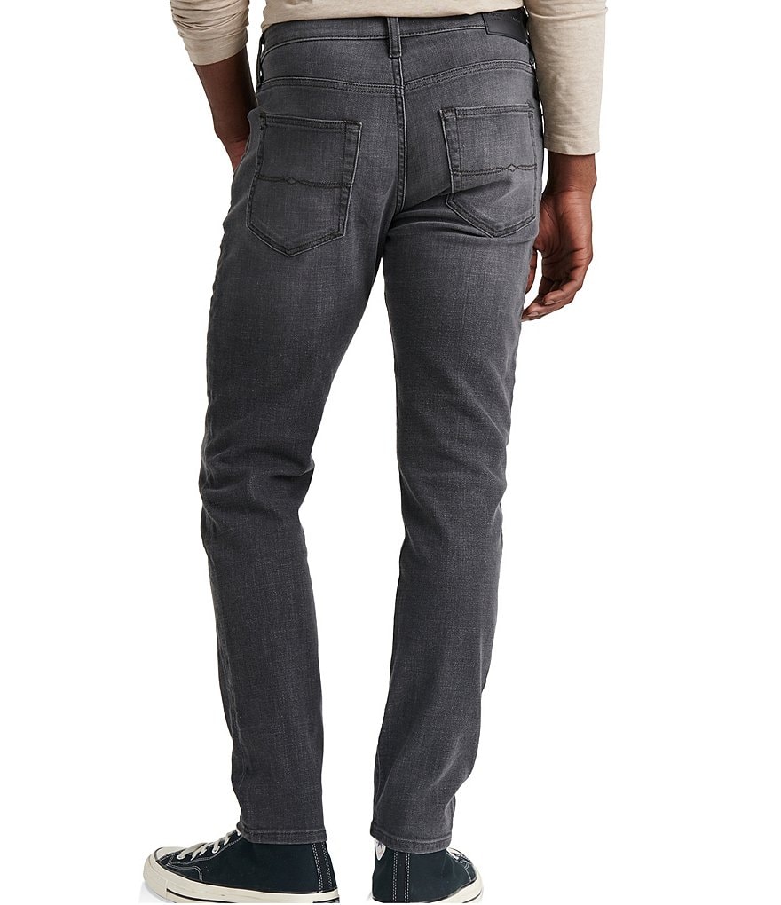 Lucky Brand 105 Penrod Slim Taper COOLMAX&reg; Stretch Jeans