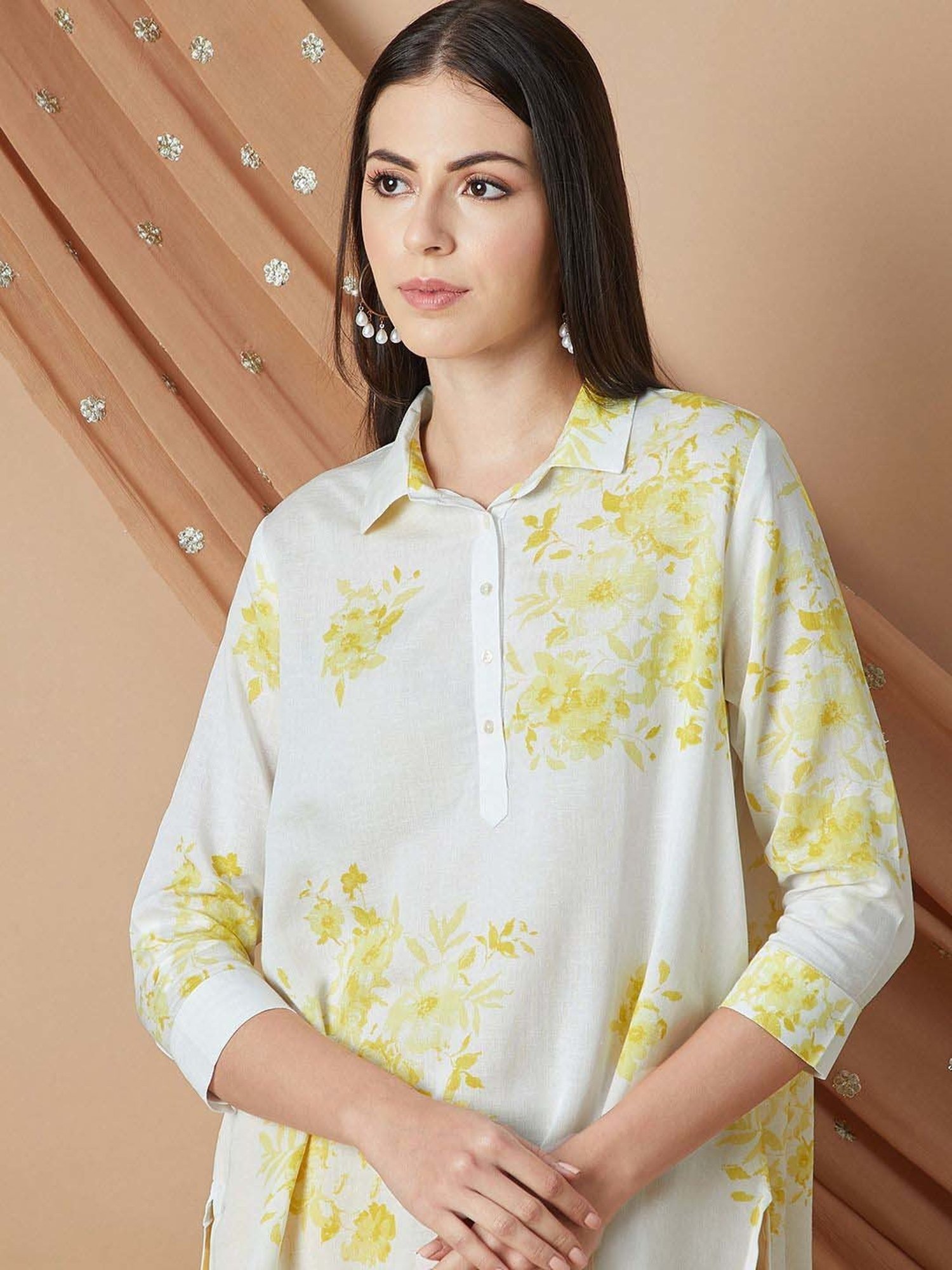 Melange by Lifestyle White & Yellow Printed Tunic