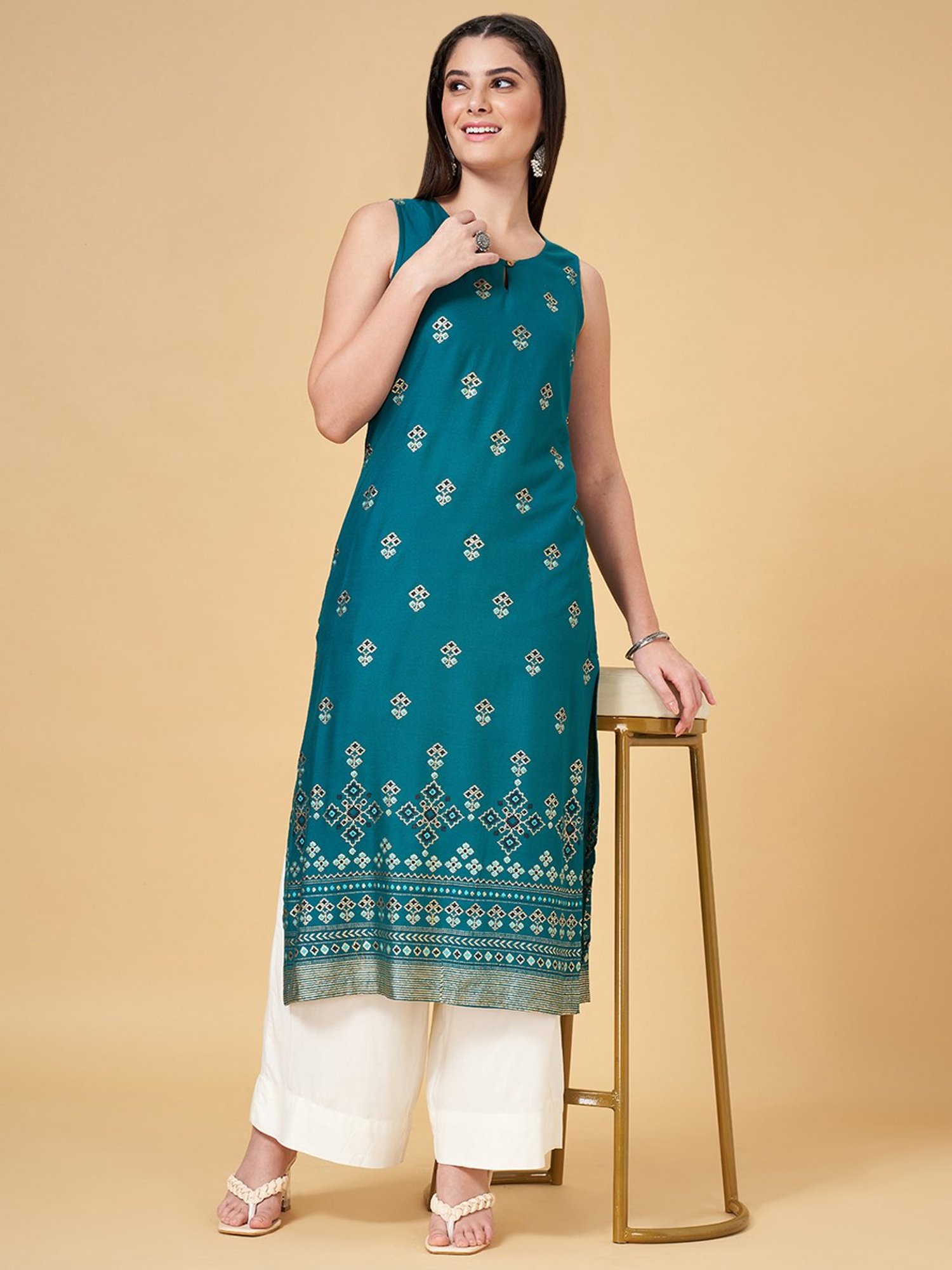 Rangmanch by Pantaloons Blue Printed Straight Kurta