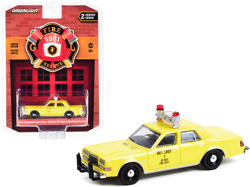1976 Plymouth Fury Red "Old Bridge Volunteer Fire Department East Brunswick New Jersey Fire District 1 Asst. Chief" "Fire & Rescue" Series 4 1/64 Diecast Model Car by Greenlight