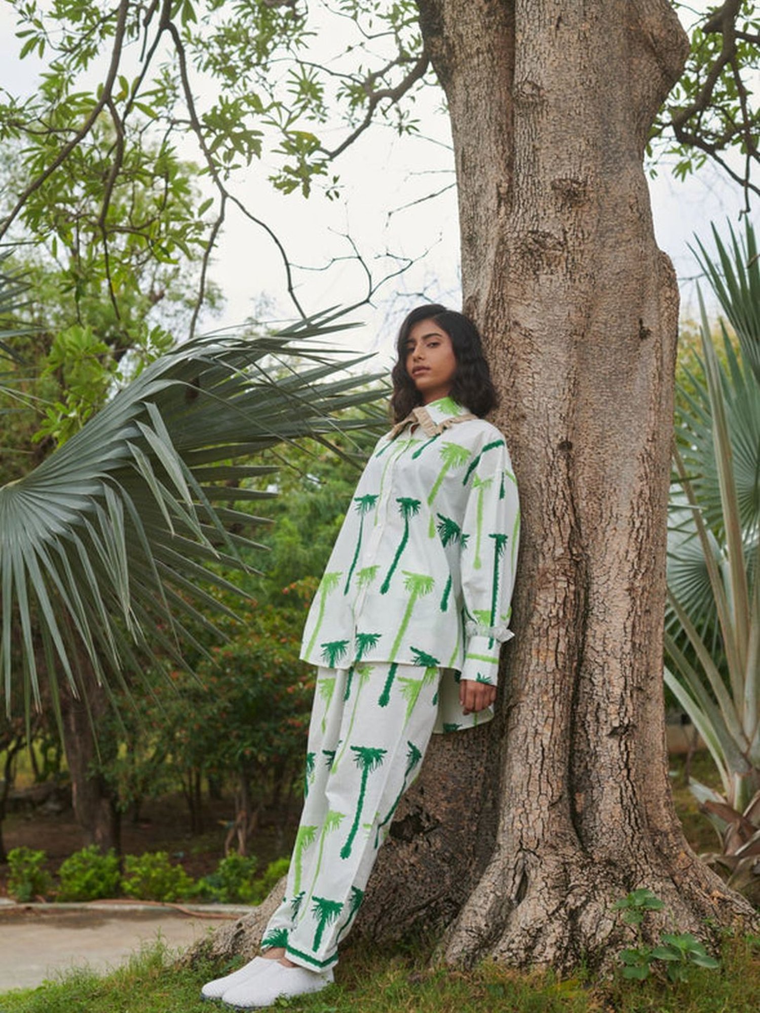 Khajoor Studio White & Green Sundaze Statement Khajoor No.1 Trousers