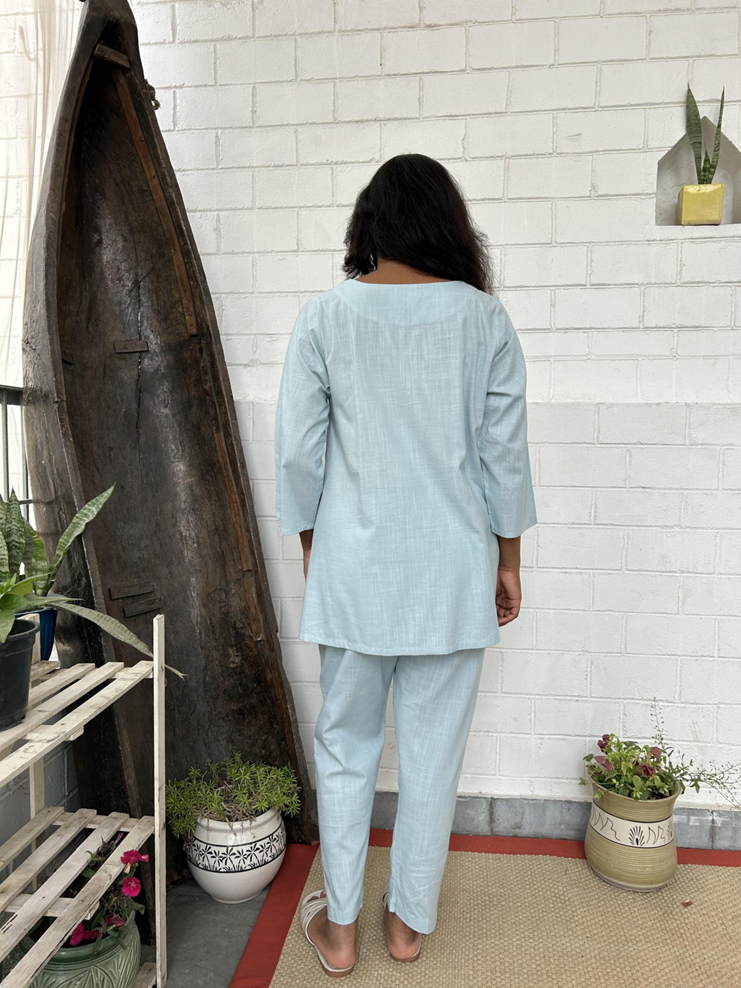 Zuri Sky Blue Embroidered Short Cotton Kurta