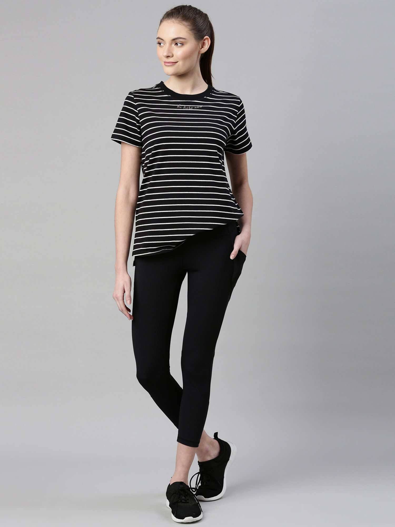 Enamor Black Cotton Striped Sports T-Shirt