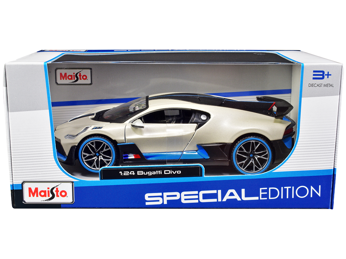 Bugatti Chiron Yellow and Black 1/24 Diecast Model Car by Maisto