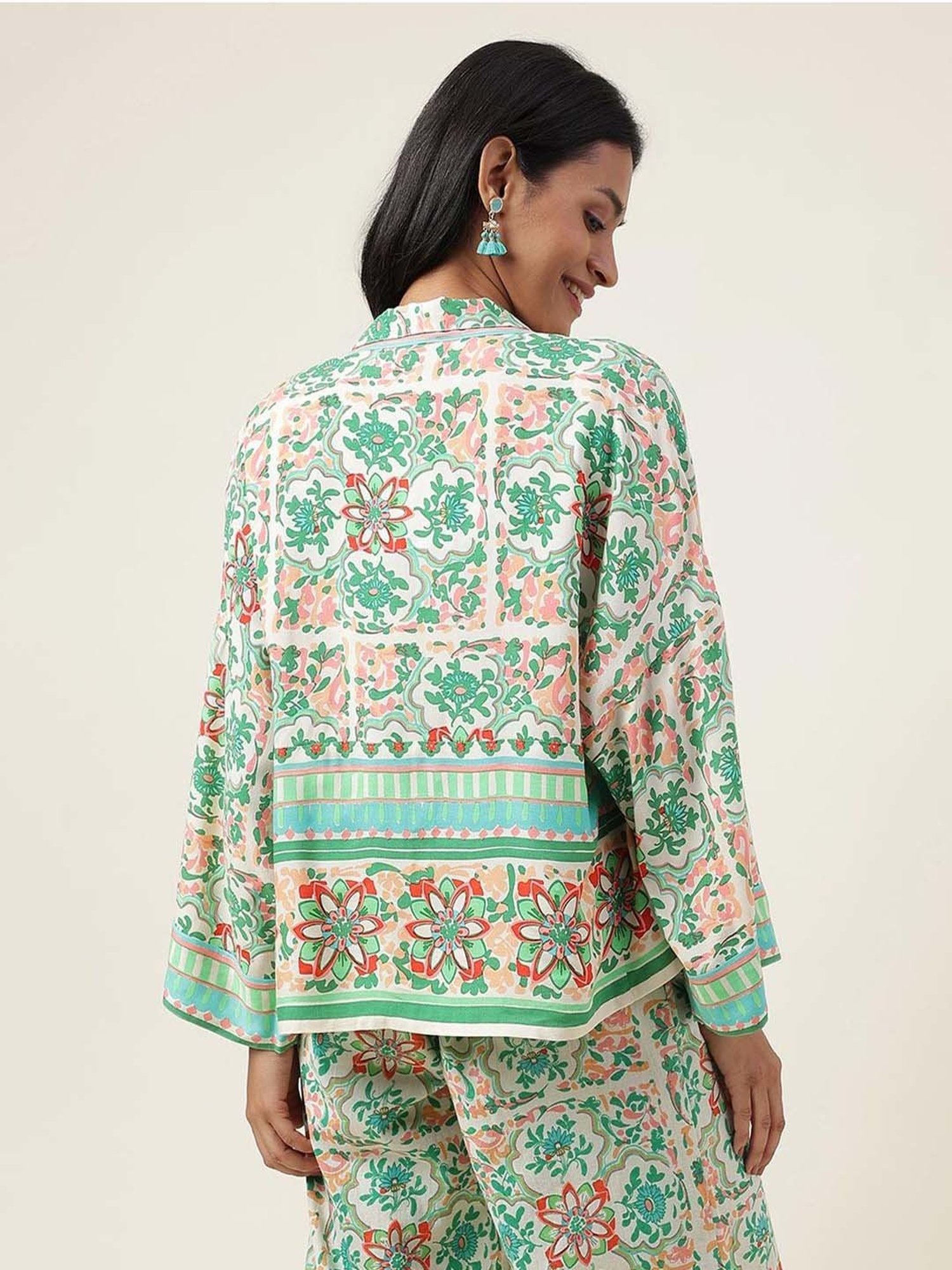 Fabindia Off-White & Green Printed Shrug