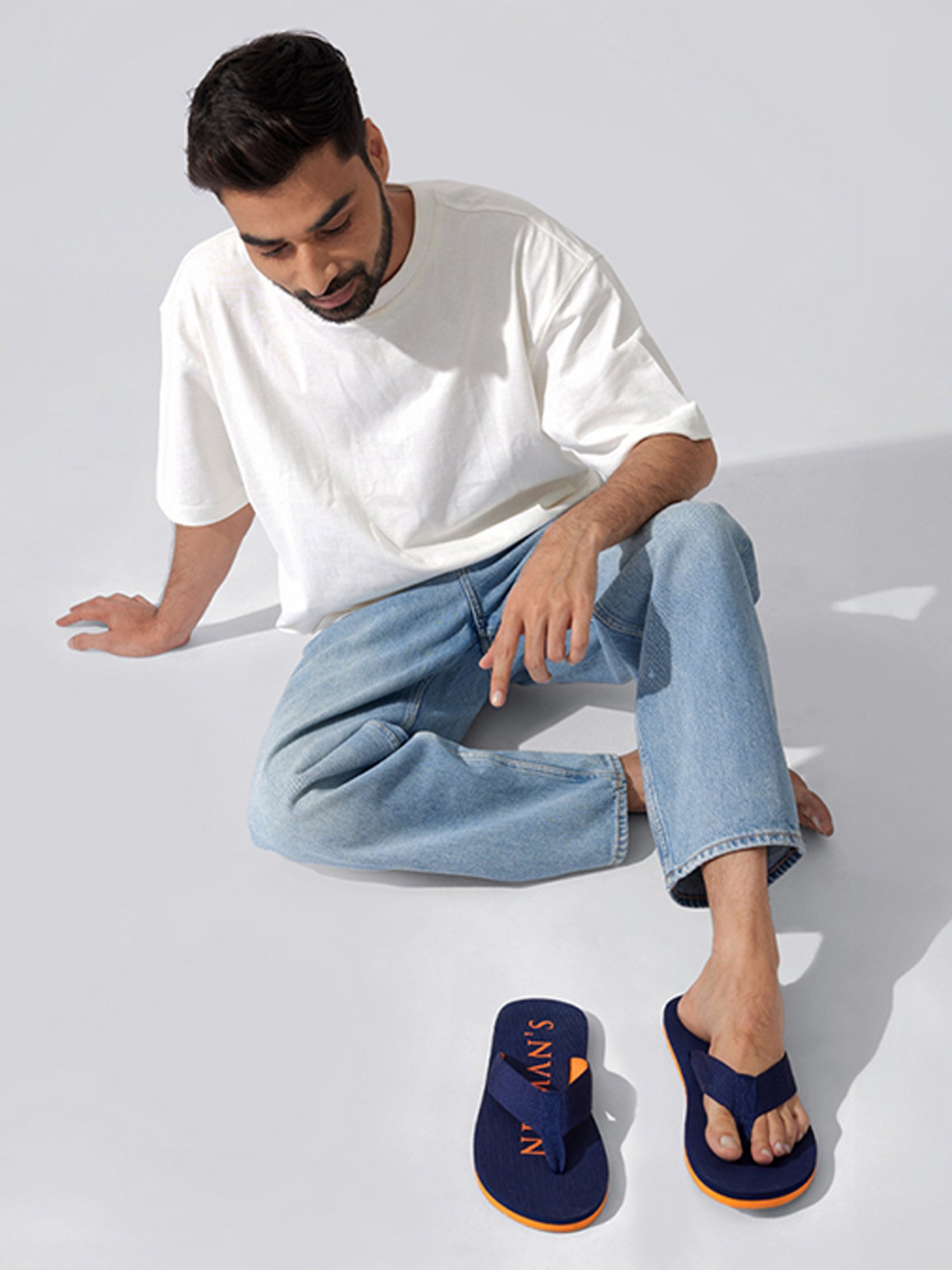 Neemans Men's Navy Flip Flops