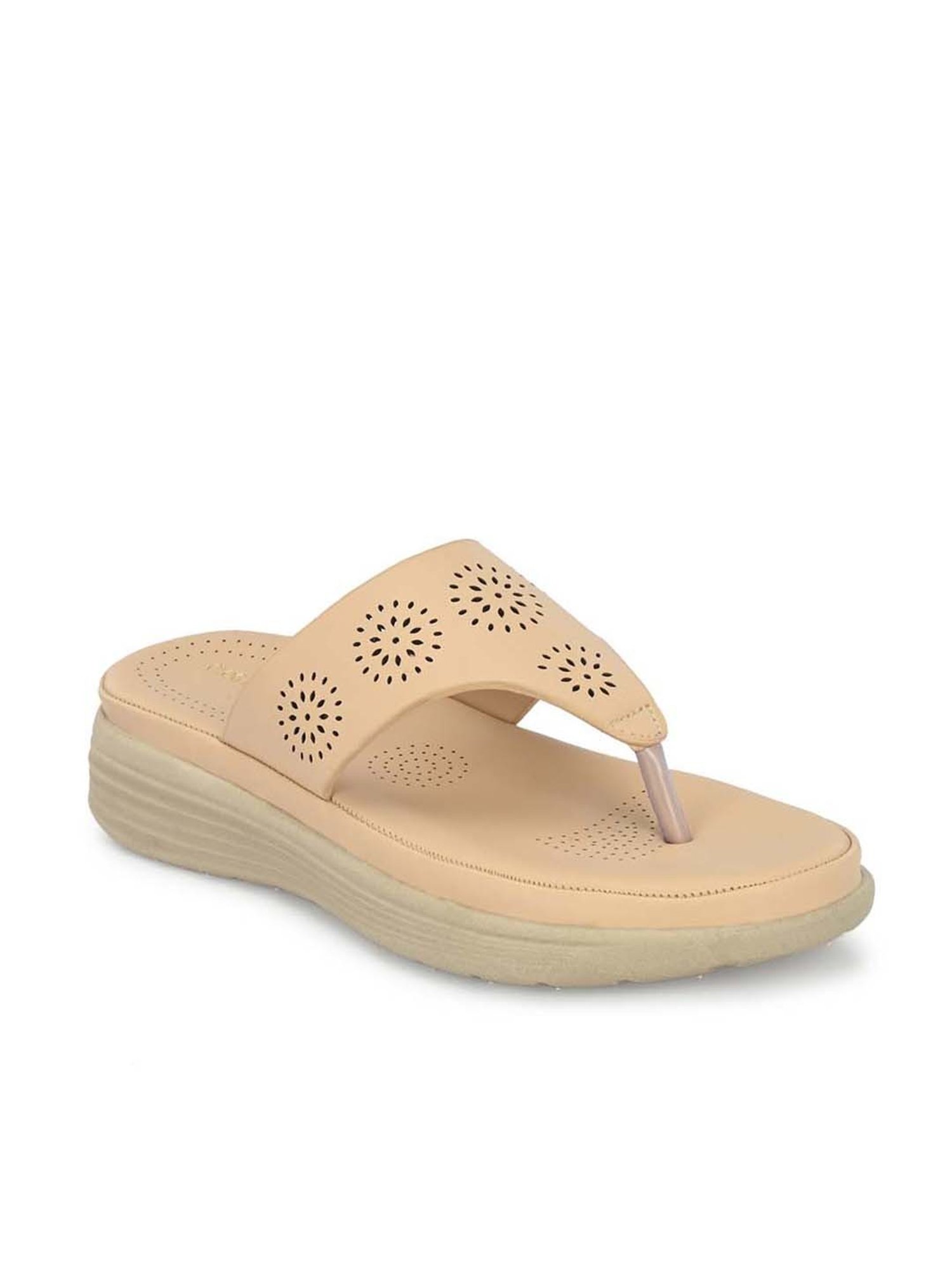 Clog London Women's Beige Thong Wedges