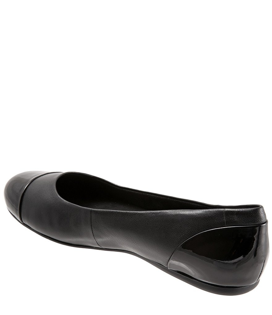 SoftWalk Sonoma Leather Cap Toe Ballerina Slip On Flats